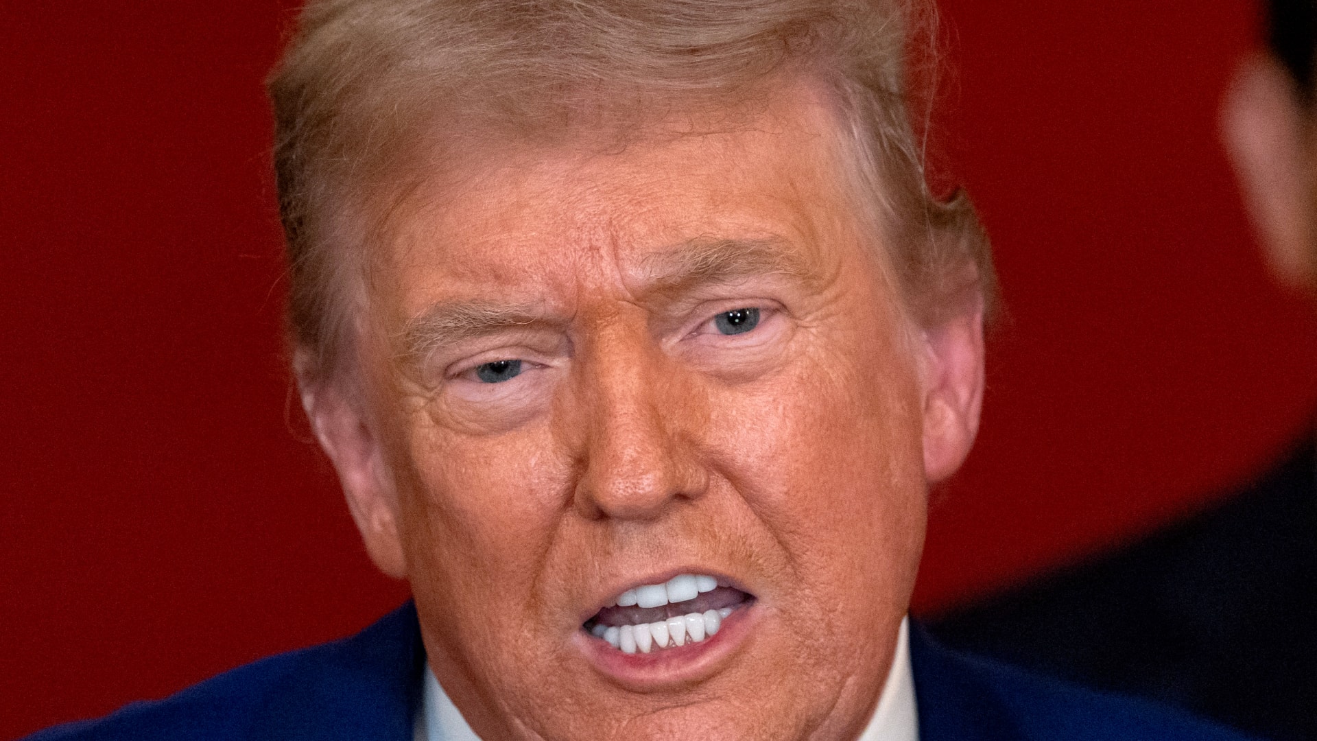 ترامب في خطابه للأمريكيين: لديكم رئيس يدافع عن المواطنين المجتهدين والملتزمين بالقانون