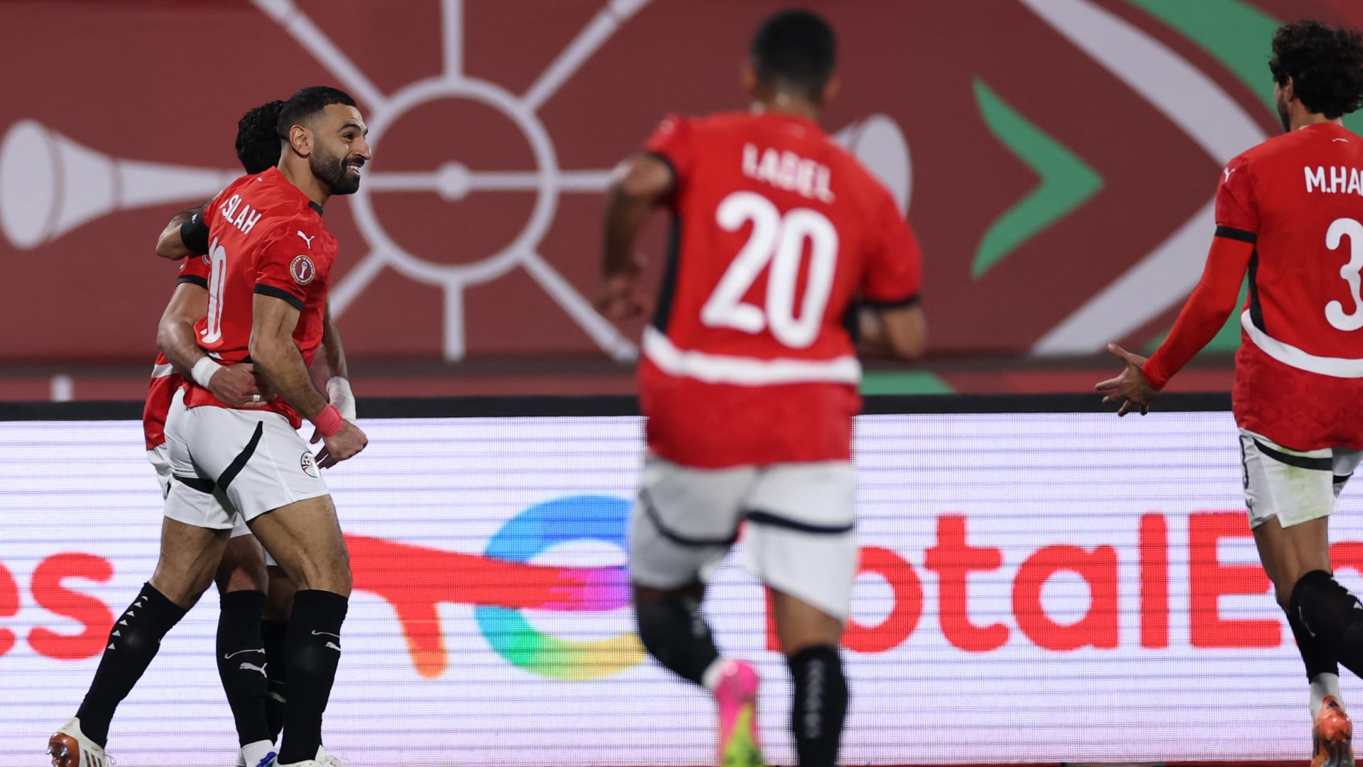 هكذا علق علاء مبارك بعد فوز مصر على زيمبابوي بكأس إفريقيا