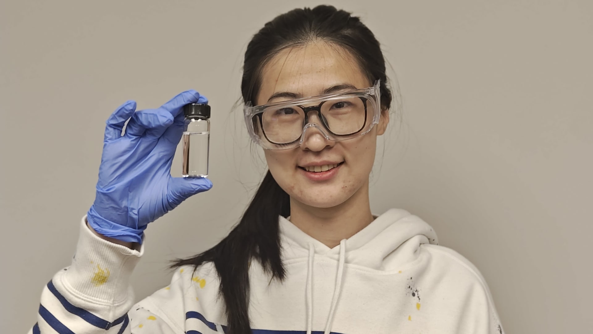 باحثون: تغيير بسيط في تصميم البطاريات قد يقلّل من الحرائق