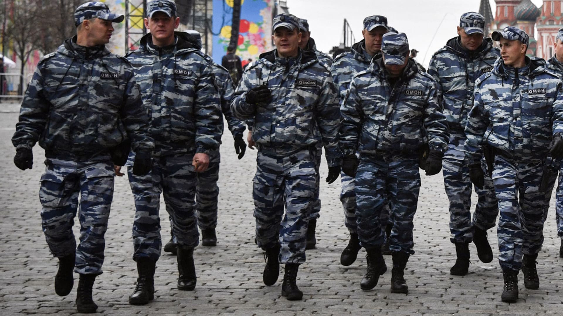 روسيا.. انفجار قنبلة في موسكو يقتل ضابطي شرطة بعد أيام من اغتيال جنرال