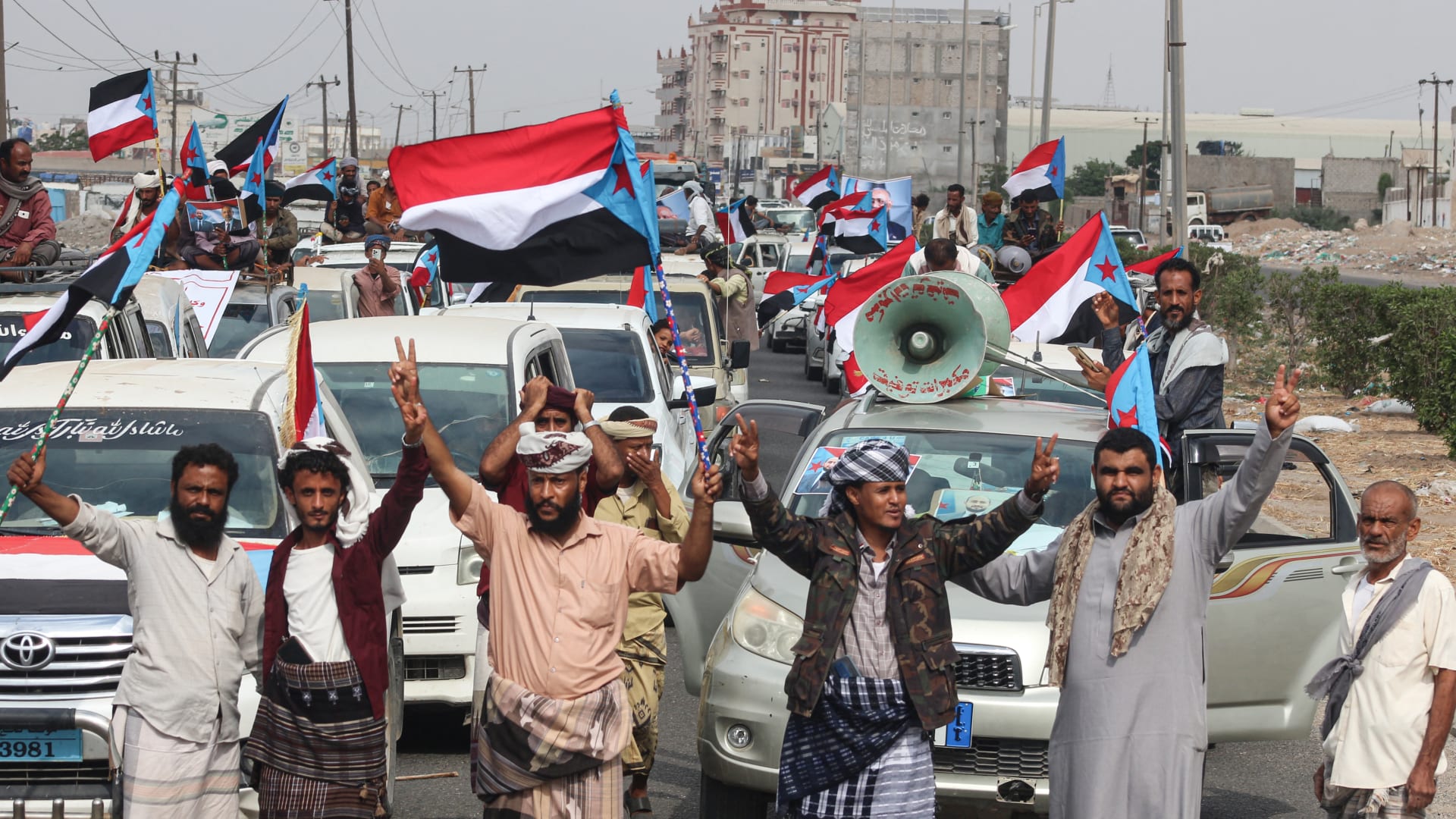 أمريكا تشعر بـ"القلق" إزاء الأحداث في اليمن.. ماذا قالت عن السعودية والإمارات؟