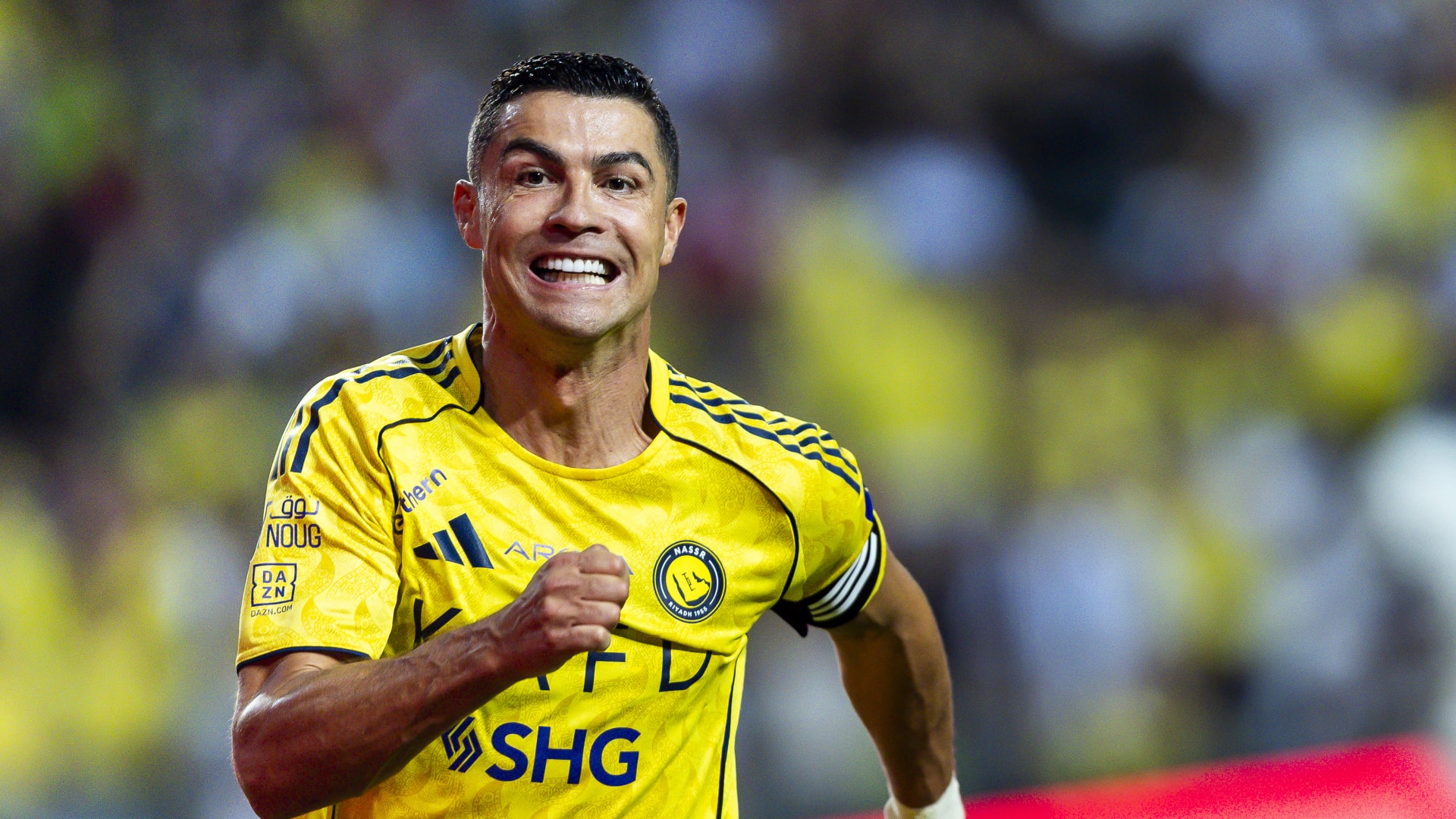 أول تعليق من رونالدو بعد فوزه بجائزة أفضل لاعب في الشرق الأوسط