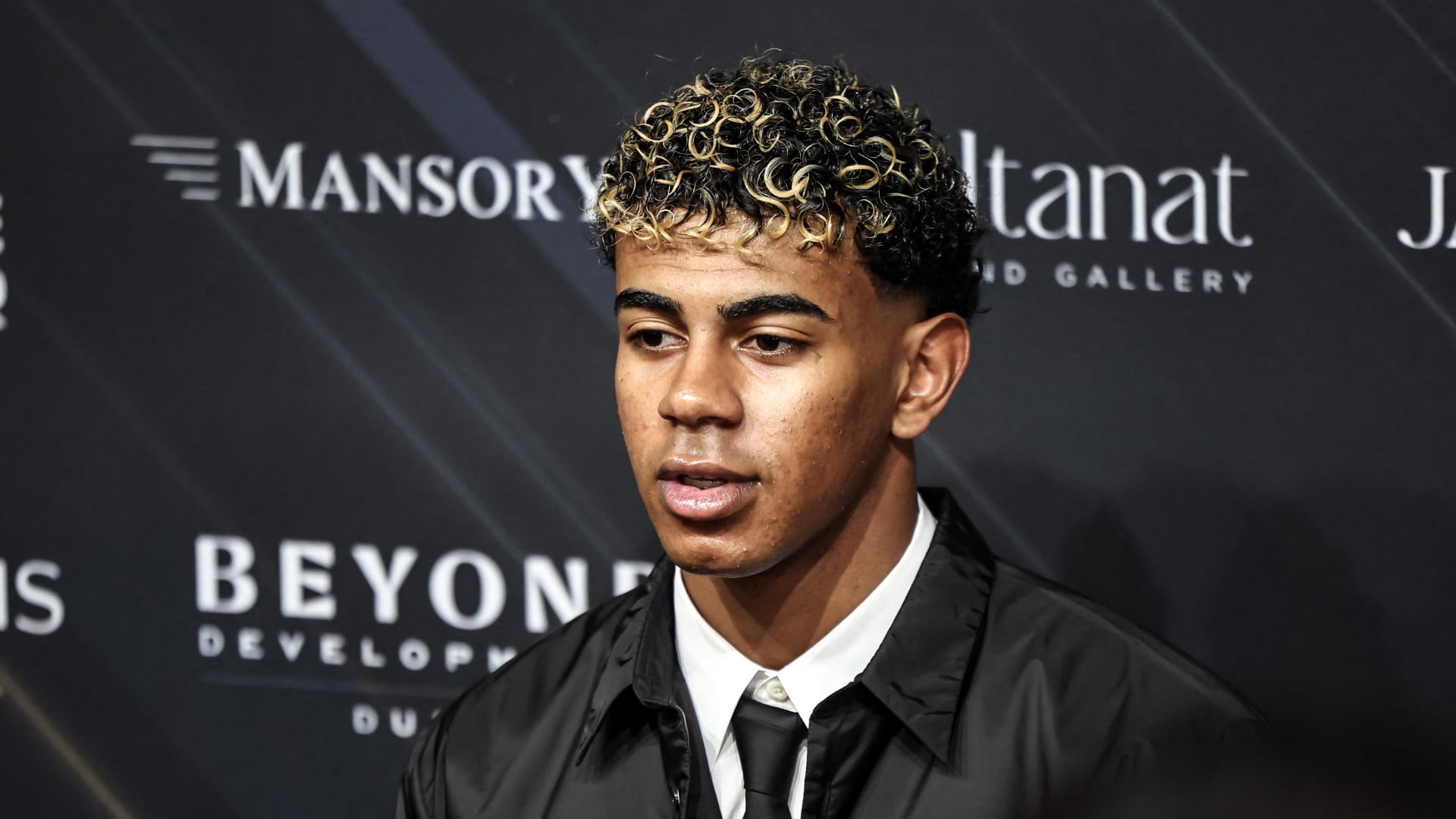 بينهم لامين يامال.. تعرّف إلى الفائزين بجوائز "غلوب سوكر" لعام 2025