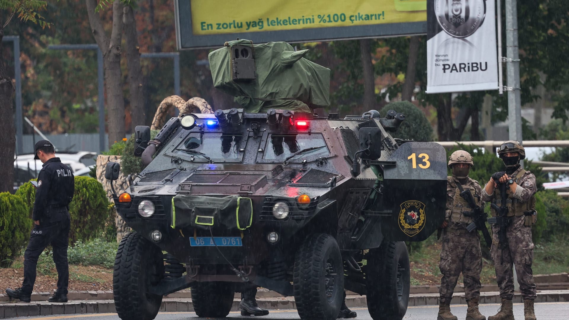 تركيا.. اشتباكات بين مسلحي "داعش" والشرطة وإصابة 7 ضباط في مداهمة