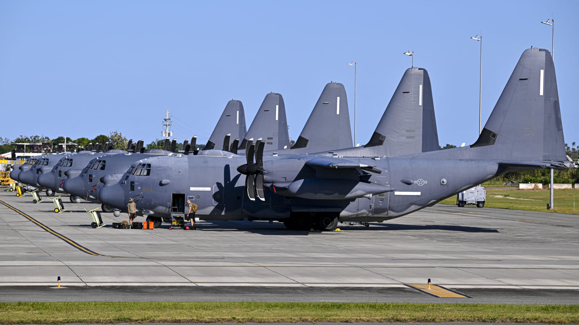 الأولى من نوعها.. مصادر لـCNN: الاستخبارات الأمريكية نفذت ضربة داخل ميناء فنزويلي وترامب يعلق