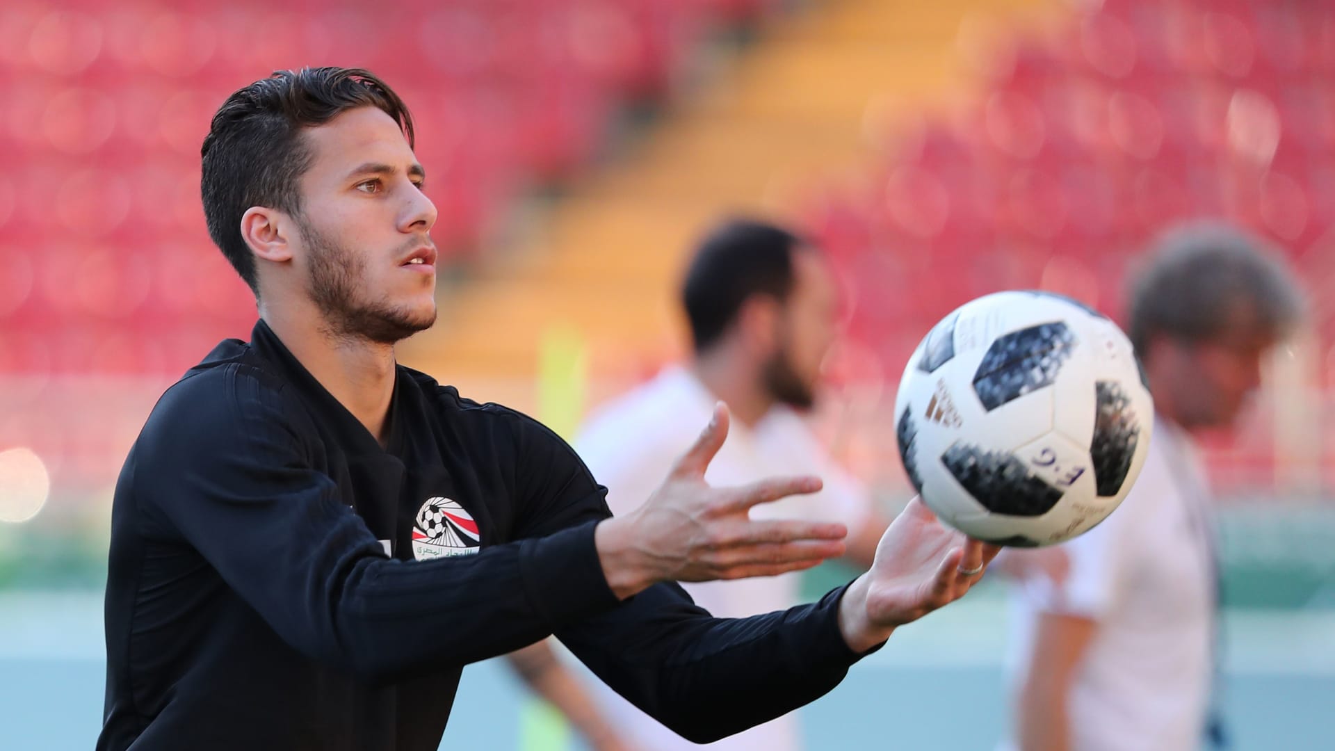 محكمة مصرية تقضي بحبس رمضان صبحي لمدة عام في اتهامه بالتزوير