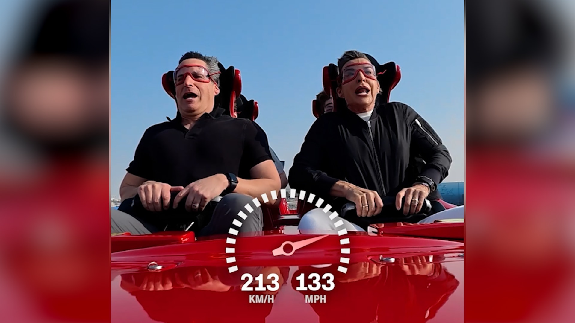 مذيعا CNN يجربا أسرع أفعوانية في العالم.. شاهد رد فعلهما لحظة انطلاقها