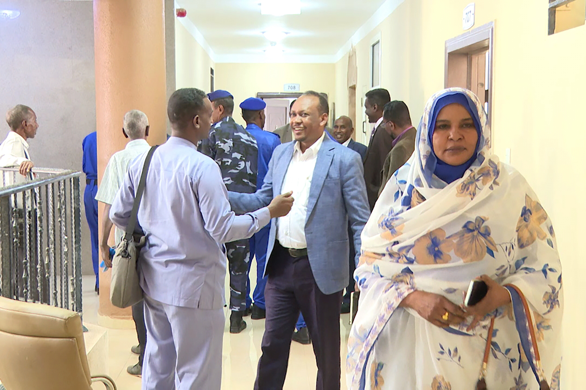 ماذا تريد الحكومة السودانية من نقل وزاراتها إلى العاصمة الخرطوم؟