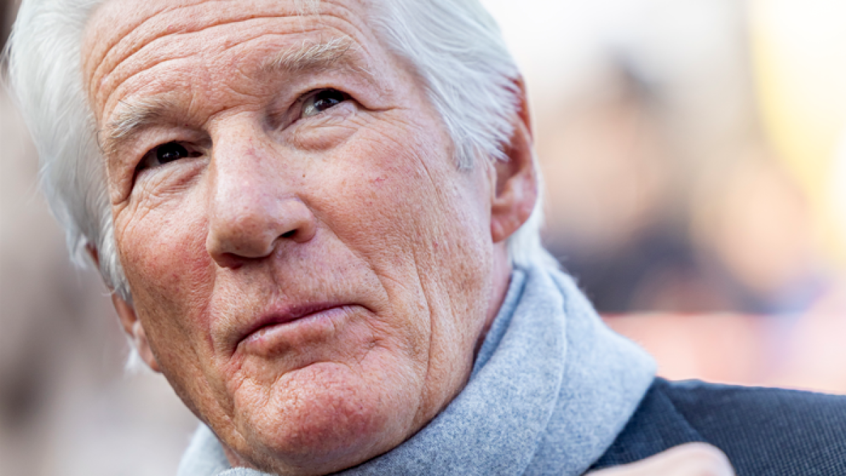 "خط الدفاع الأخير".. نداء مؤثر من نجم هوليوود ريتشارد جير لأجل غزة المحاصَرة