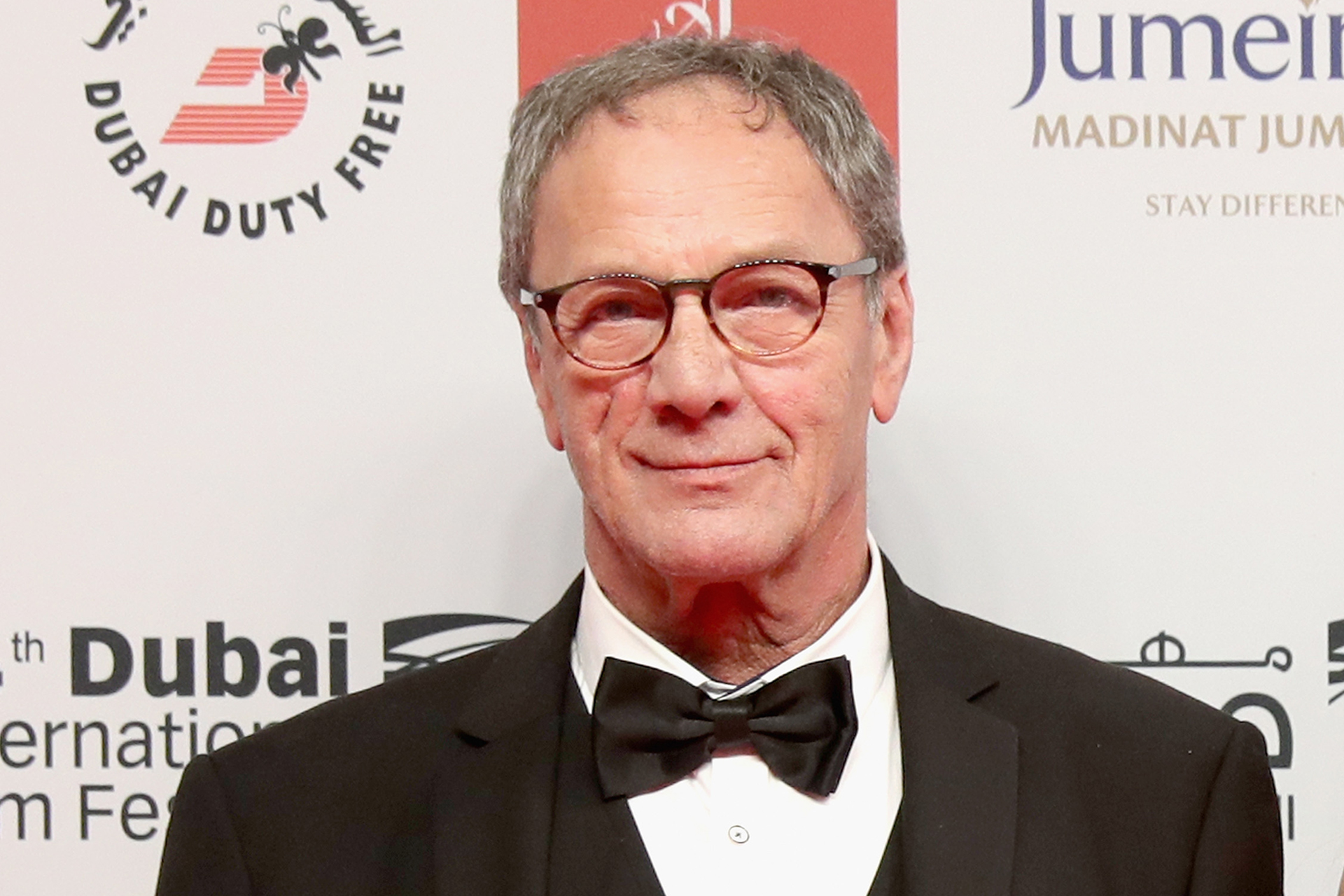 رحيل محمد بكري.. سينمائي حمل فلسطين إلى الشاشة وواجه الملاحقة بالنضال الفني