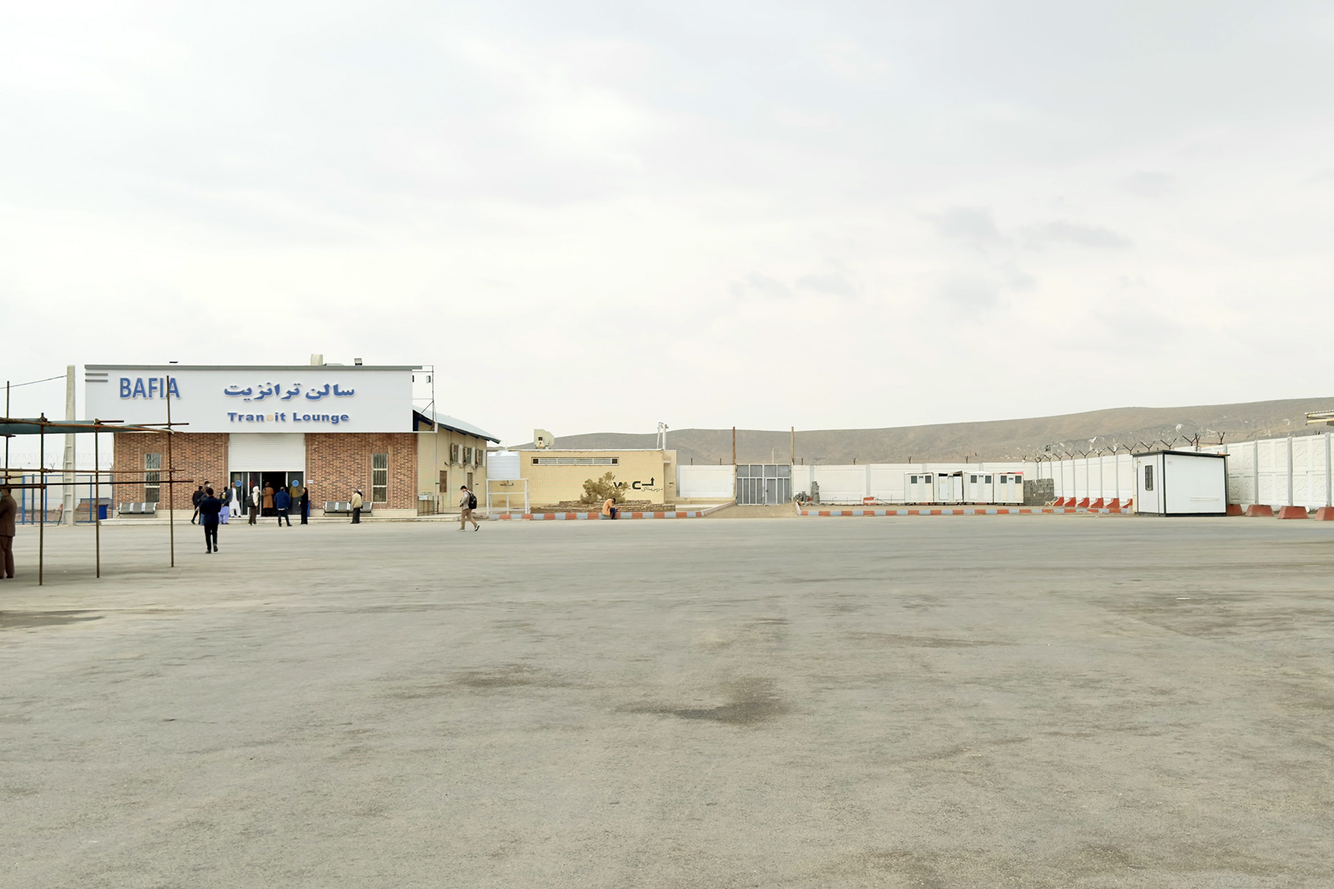 الجزيرة نت على الحدود الإيرانية الأفغانية.. هدوء يخفي واقعا مضطربا