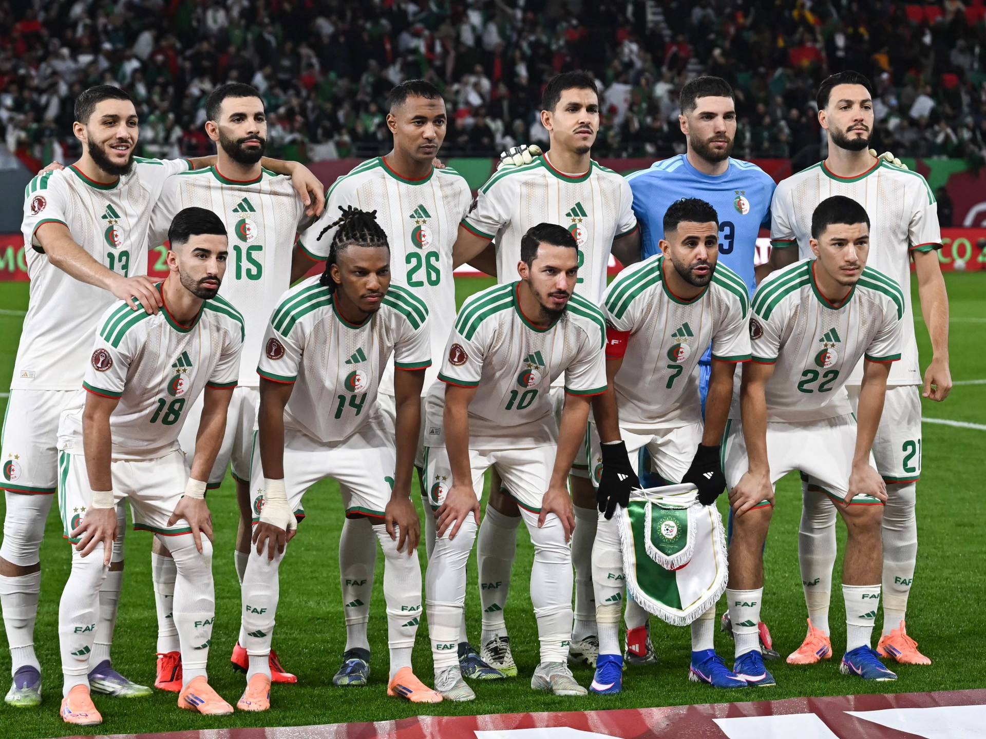 الجزائر ضد غينيا الاستوائية في كأس أمم أفريقيا.. الموعد والقنوات الناقلة والتشكيلة
