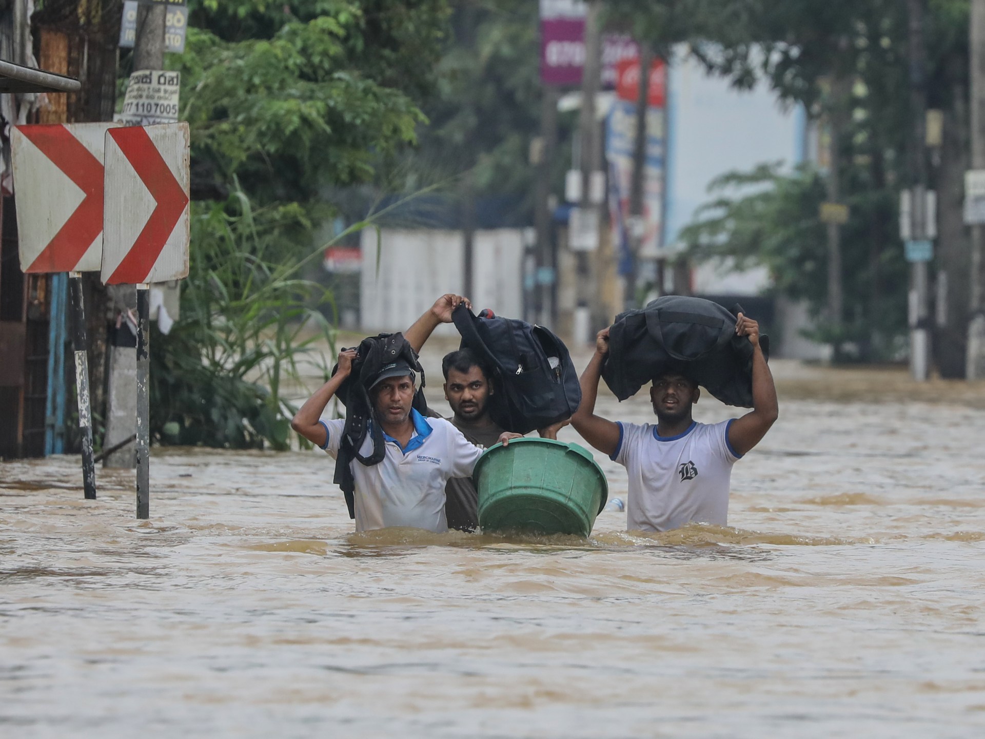 أكثر من ألف شخص ضحايا الفيضانات بإندونيسيا وتايلاند وسريلانكا