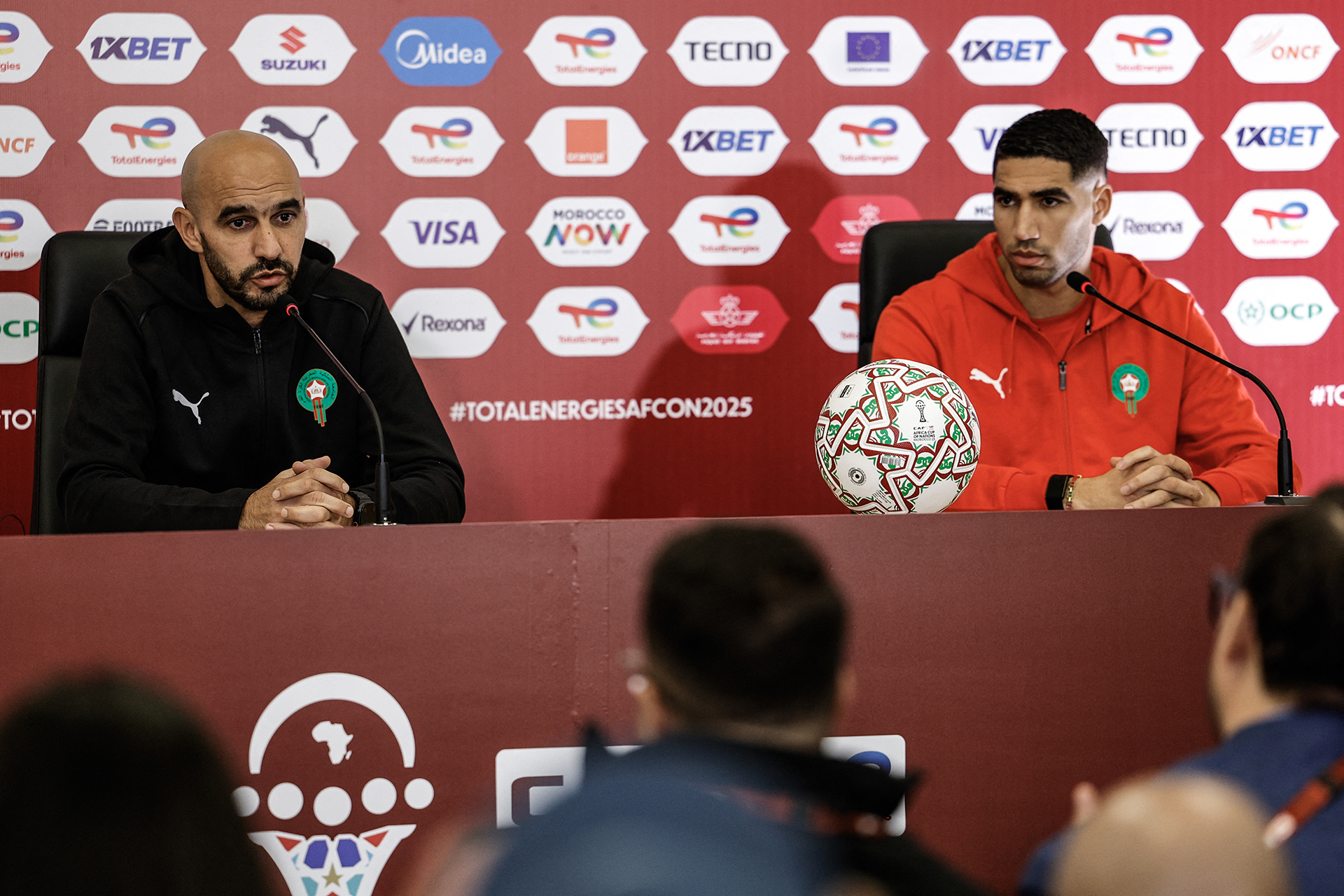 حكيمي يعاتب جماهير المغرب والركراكي يؤكد مشاركته أمام زامبيا