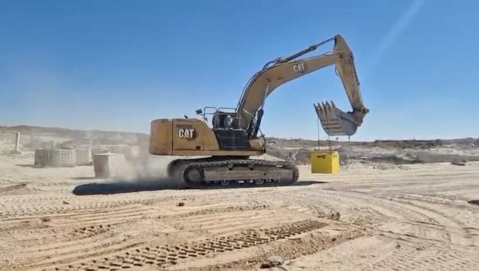 صحف عالمية: الخط الأصفر يشبه حدودا قاتلة للفلسطينيين في غزة 4 image 1766042286