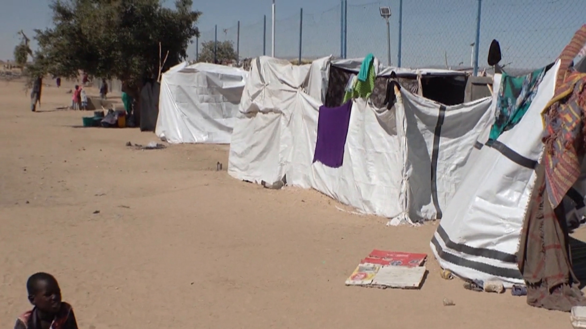 مراسل الجزيرة يرصد واقع اللاجئين السودانيين بمخيمات النزوح في تشاد