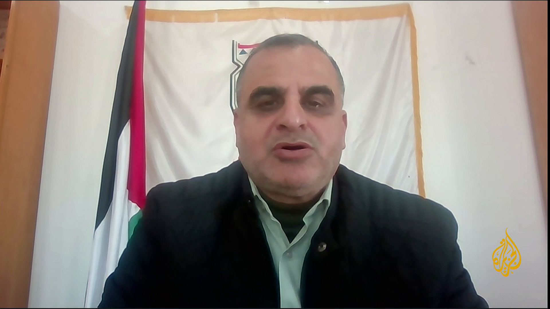 "نحرق البلاستيك لنعيش".. أزمة الوقود تدفع غزة نحو كارثة صحية