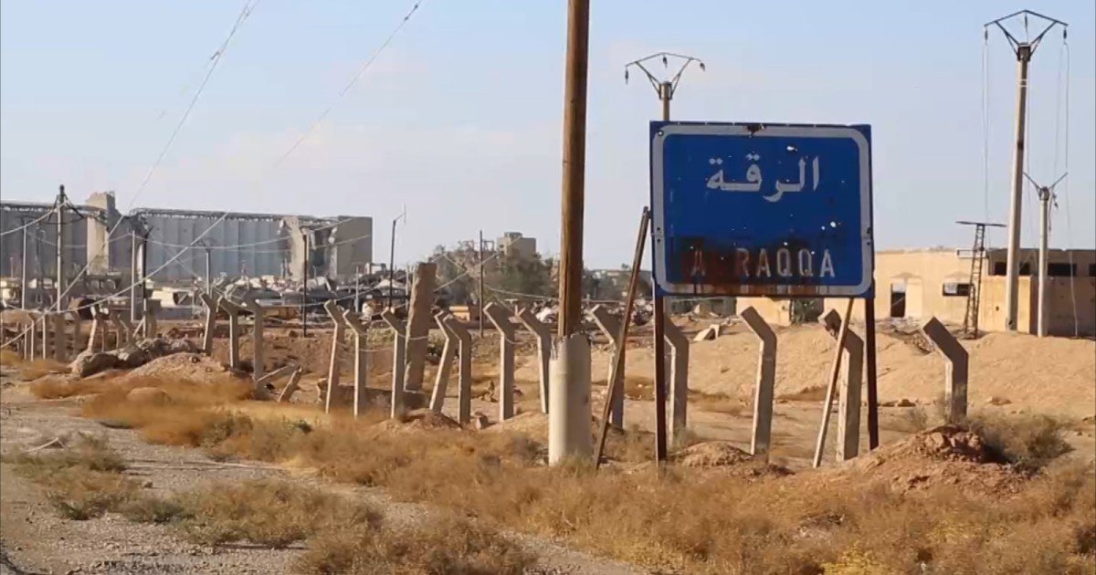 قسد تفرض حظرا للتجوال في الرقة بعد انسحاب قواتها من حلب 1 0b9a5979 2171 4e0b aca3 747011ca5c2b