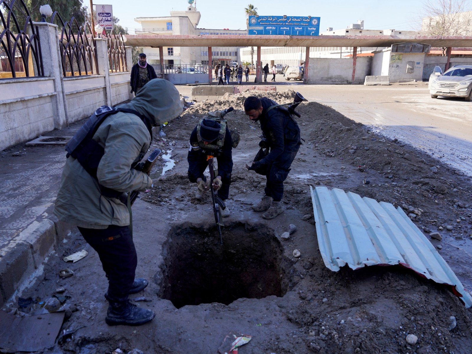 1 1768919833