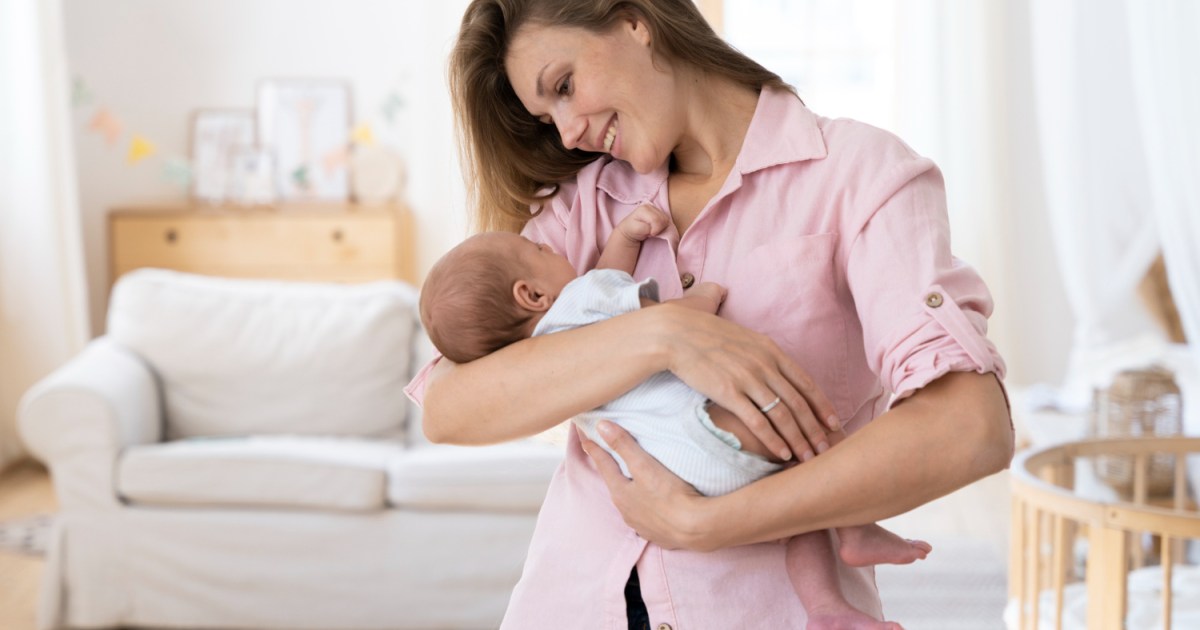 تربية "الكوالا".. كيف نصنع طفلا واثقا دون إفراط في الحماية؟