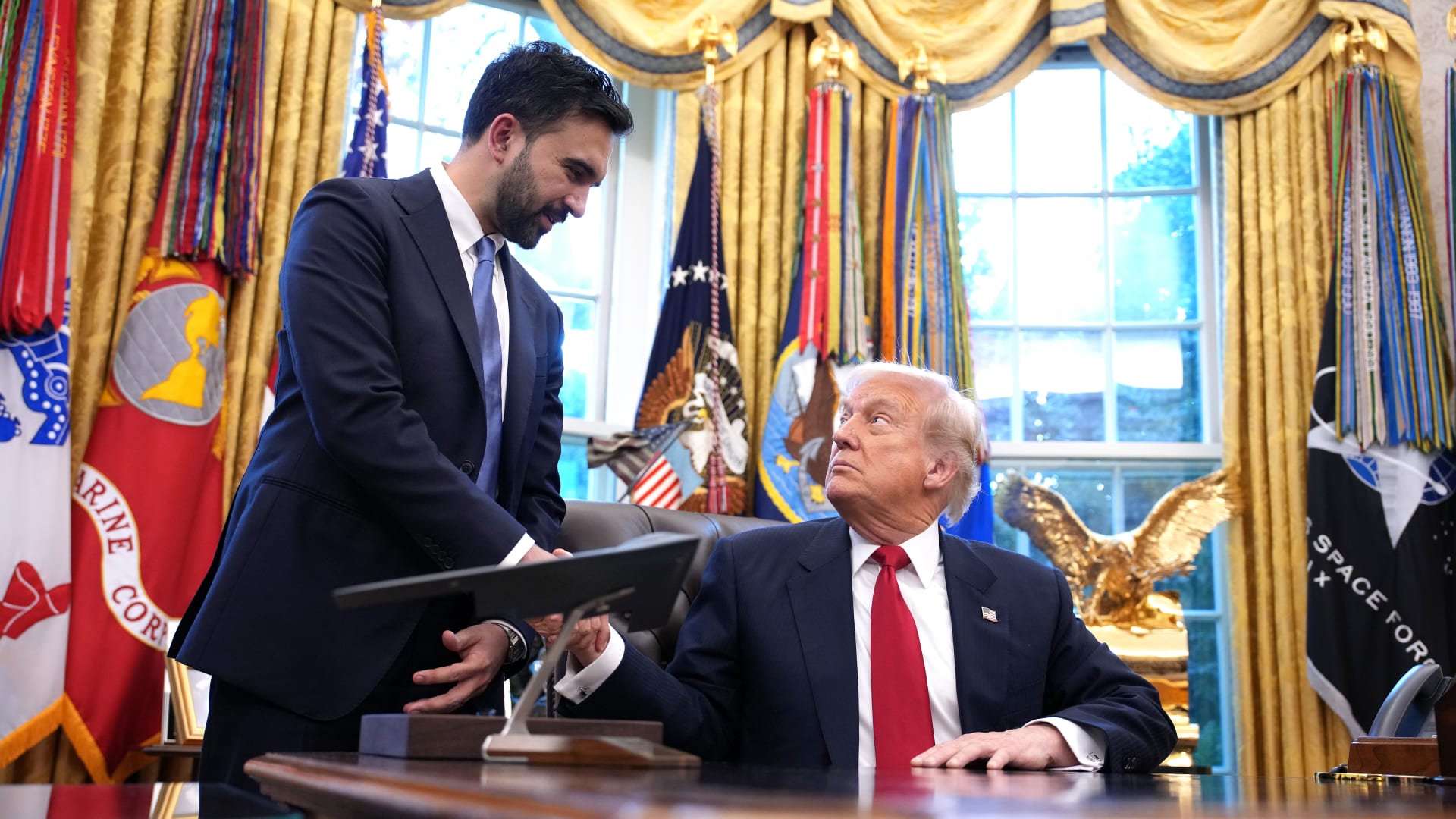 هل يمكن لترامب أن يتعلم شيئًا من ممداني؟.. شاهد ما قاله خبير استراتيجي بارز