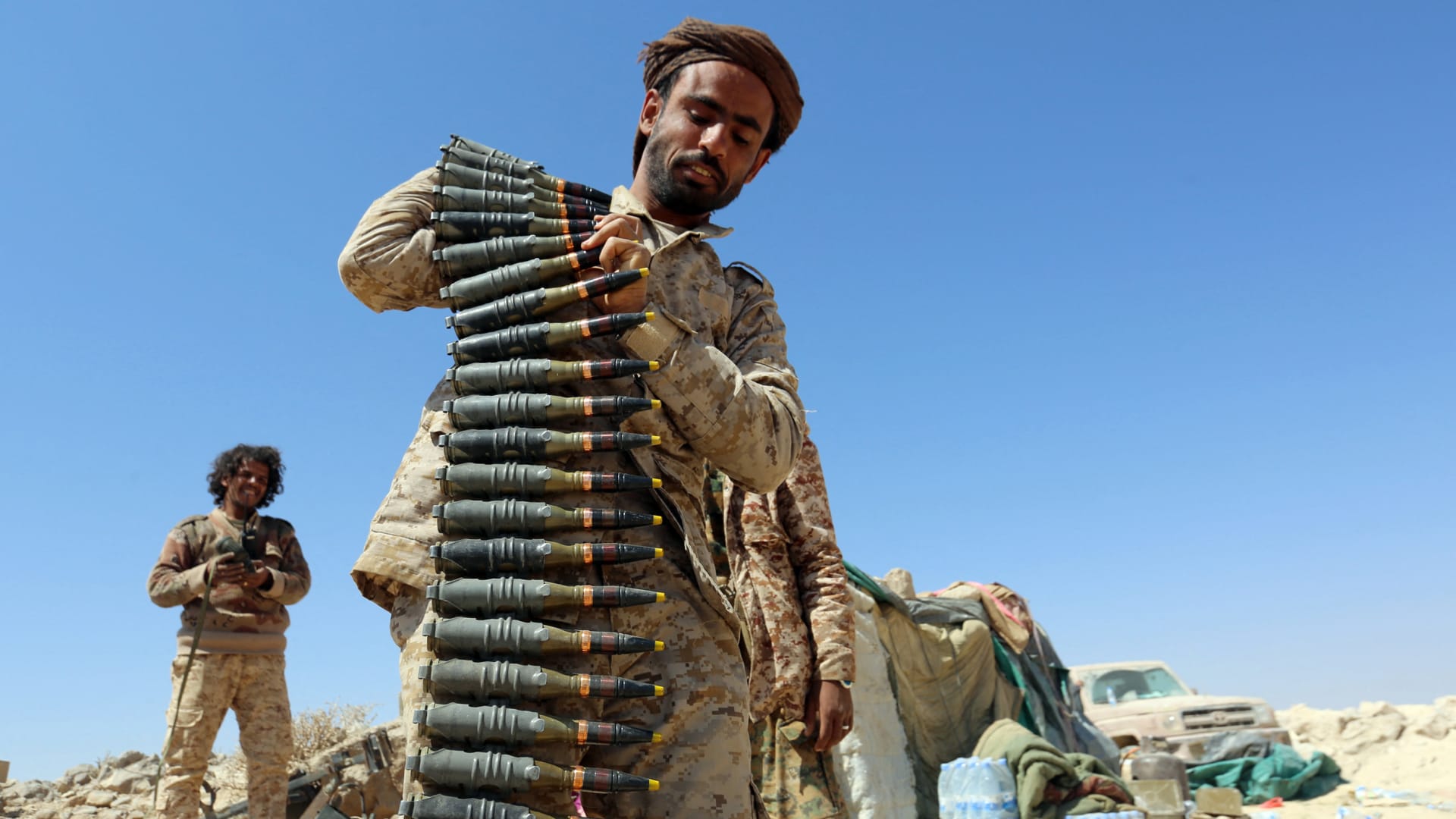 تصادم السعودية والإمارات في اليمن.. الكواليس والتوجهات وما سيحصل