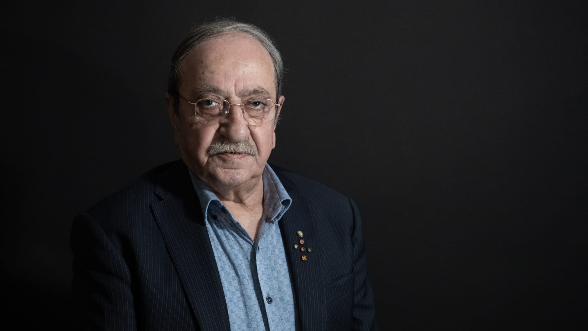 نسخة "محسنّة" بواسطة الـAI من مسلسل دريد لحام الشهير "صح النوم"