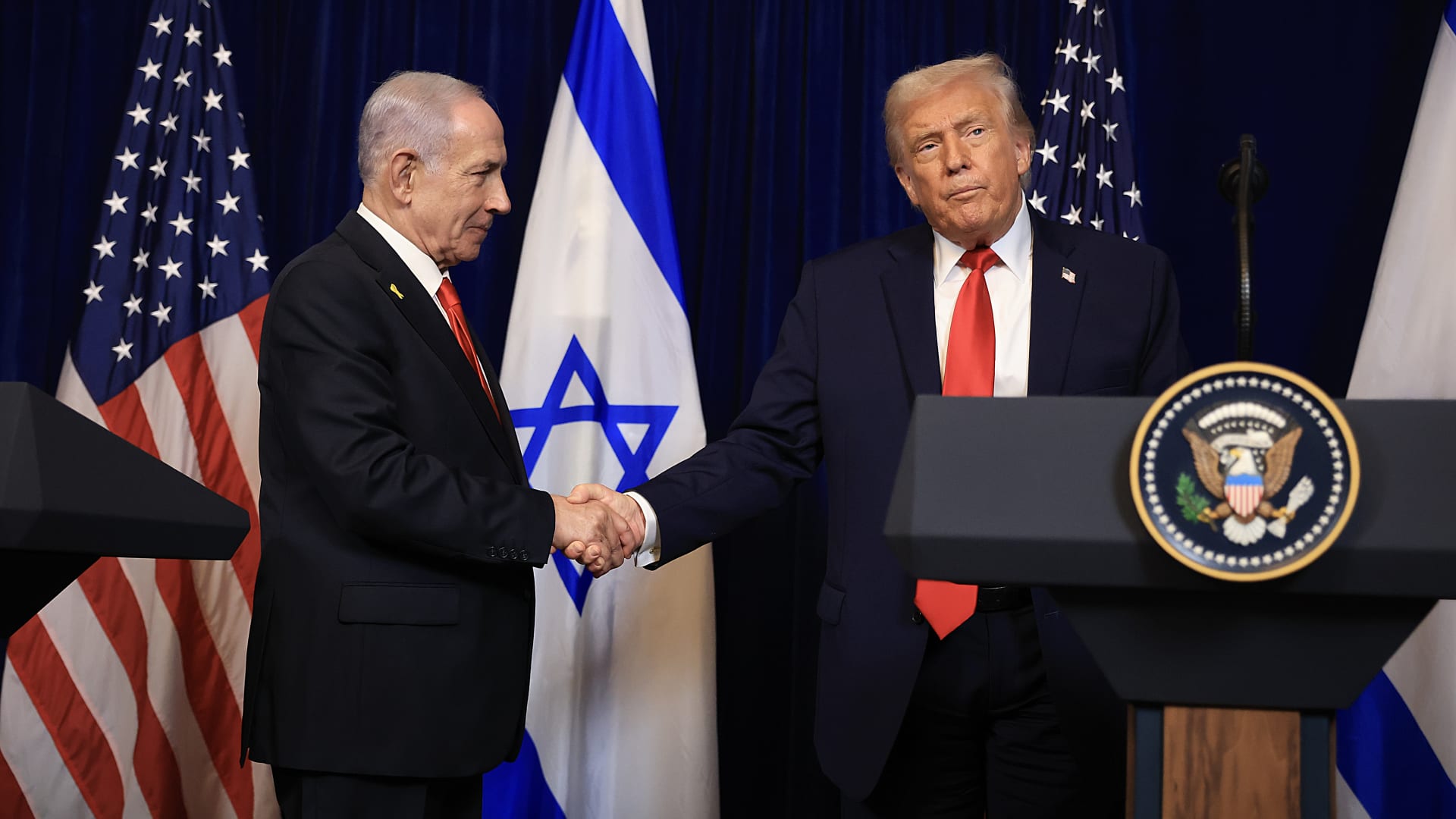 نتنياهو يعلق على احتجاجات إيران وموقف ترامب من نزع سلاح حماس