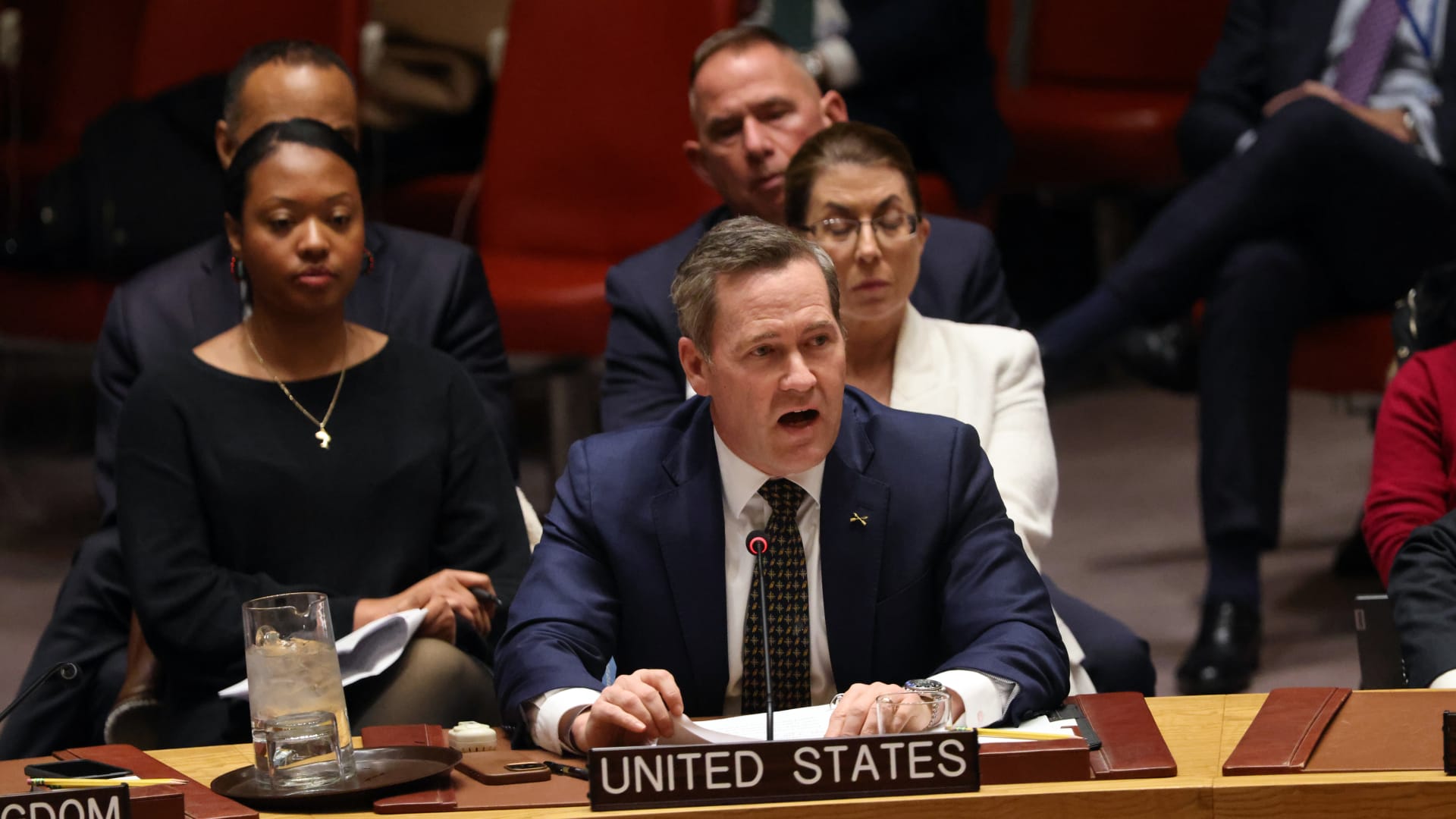 مادورو.. أمريكا تنفي "احتلال" فنزويلا وسط "قلق" غوتيريش وانتقادات روسية