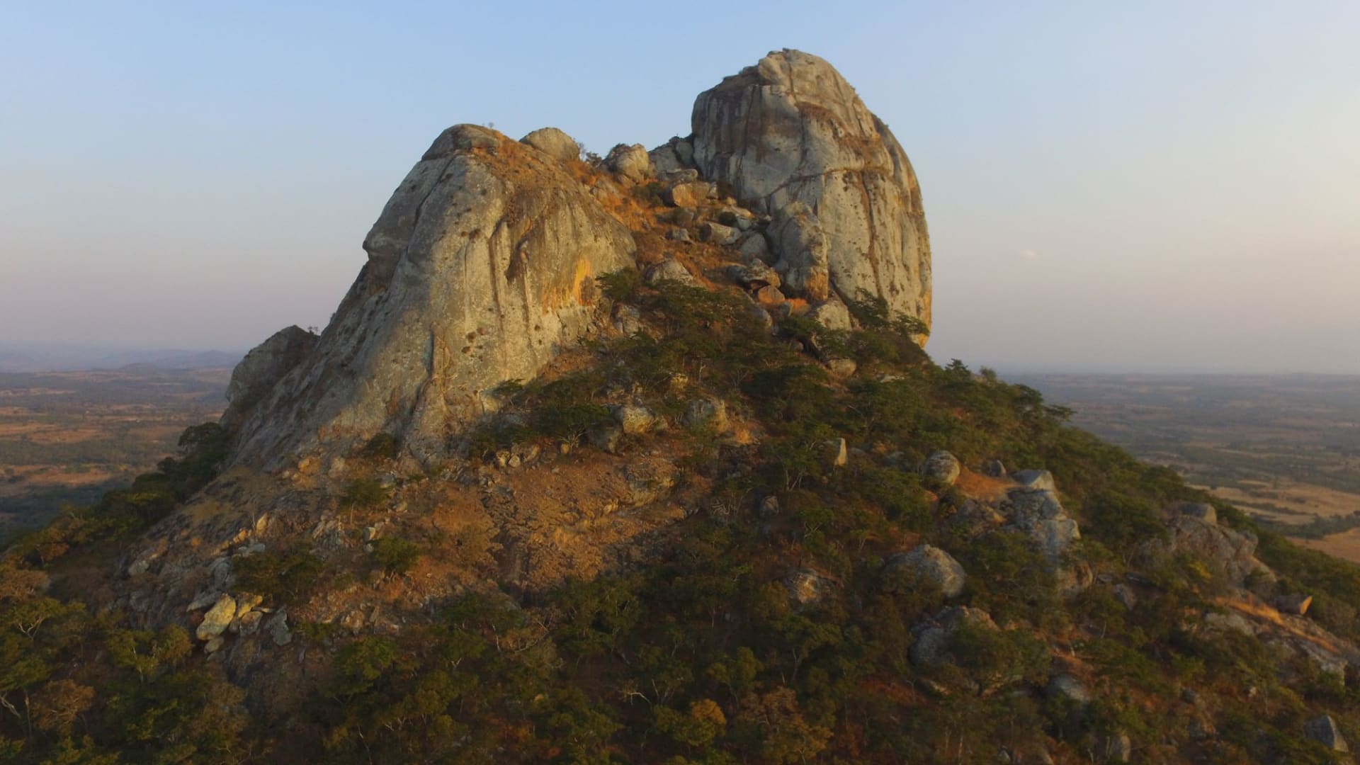 في إفريقيا.. أقدم محرقة جنائزية تكشف عن امرأة غامضة عاشت قبل 9500 عام