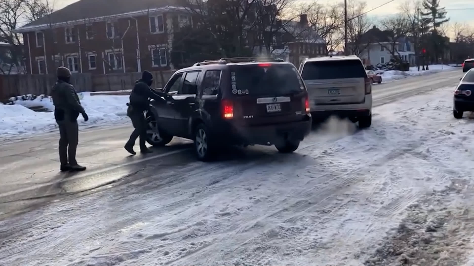 ترامب يعلق على مقتل امرأة برصاص أحد عناصر إدارة الهجرة في مينيابوليس