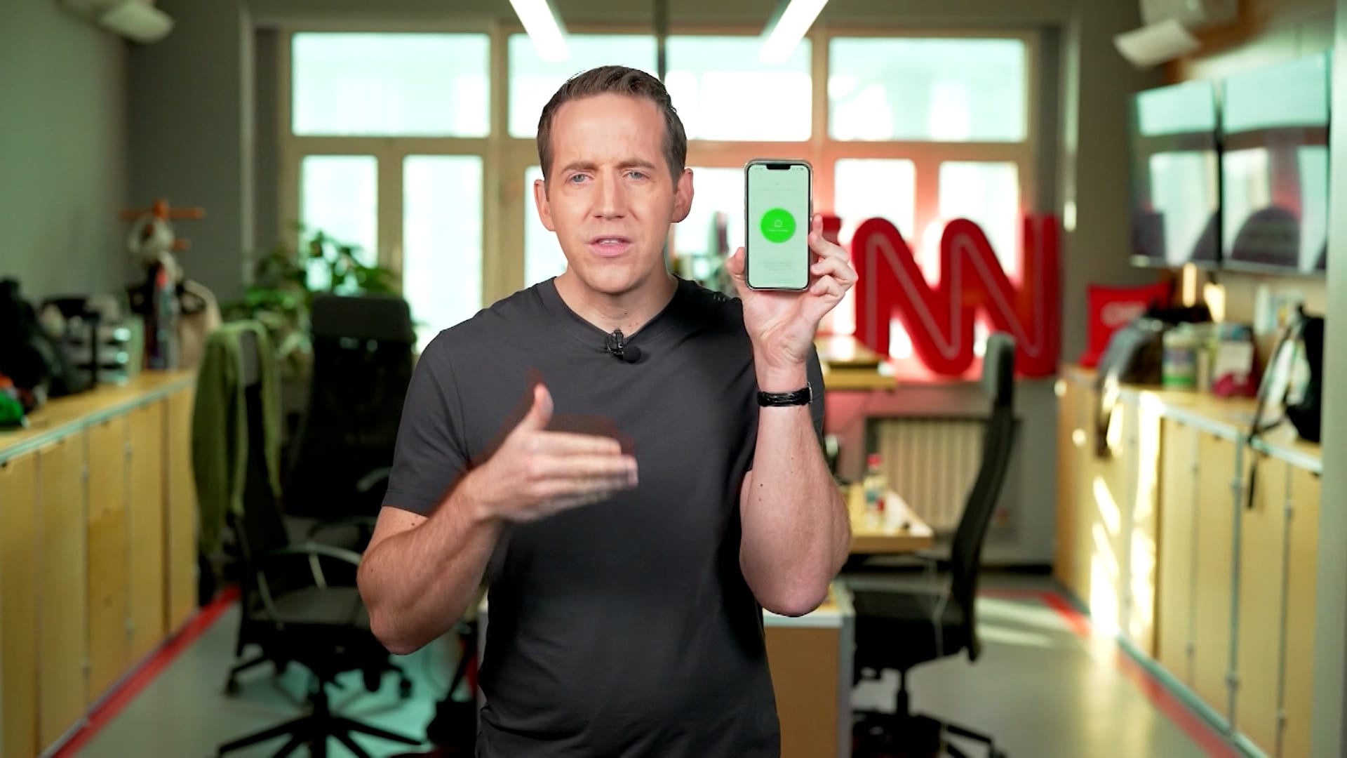 تطبيق يسأل مستخدميه ما إذا كانوا أمواتًا.. ما سر انتشاره الكبير في الصين؟