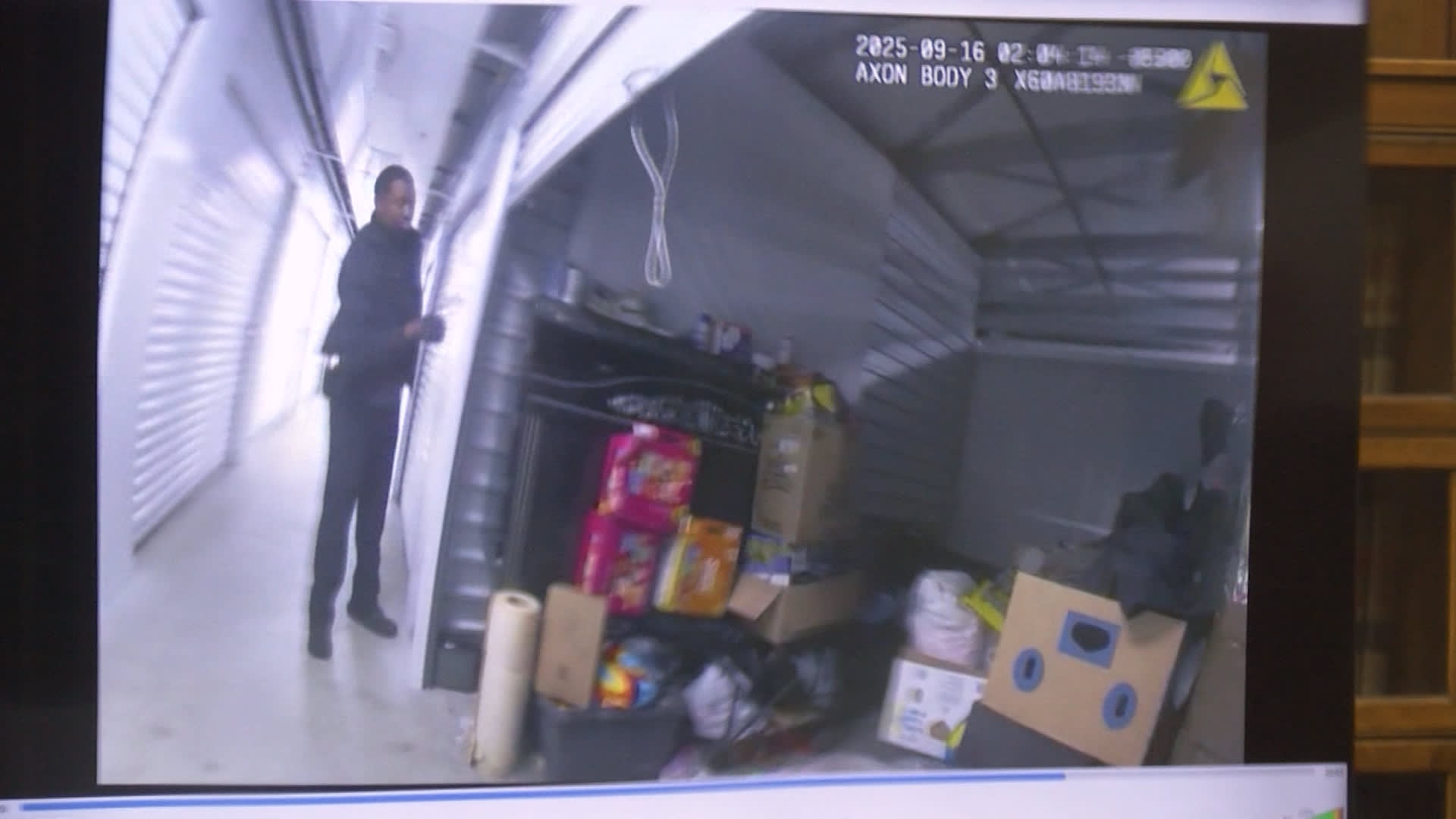 العثور على 6 أطفال داخل حاوية تخزين في ويسكونسن.. ما القصة؟