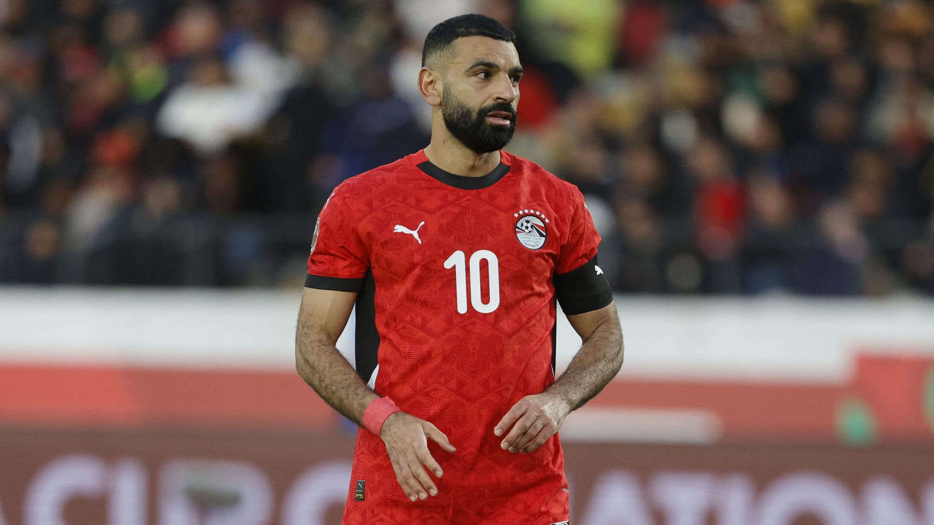 هذا ما فعله محمد صلاح بعد خسارة منتخب مصر من نيجيريا