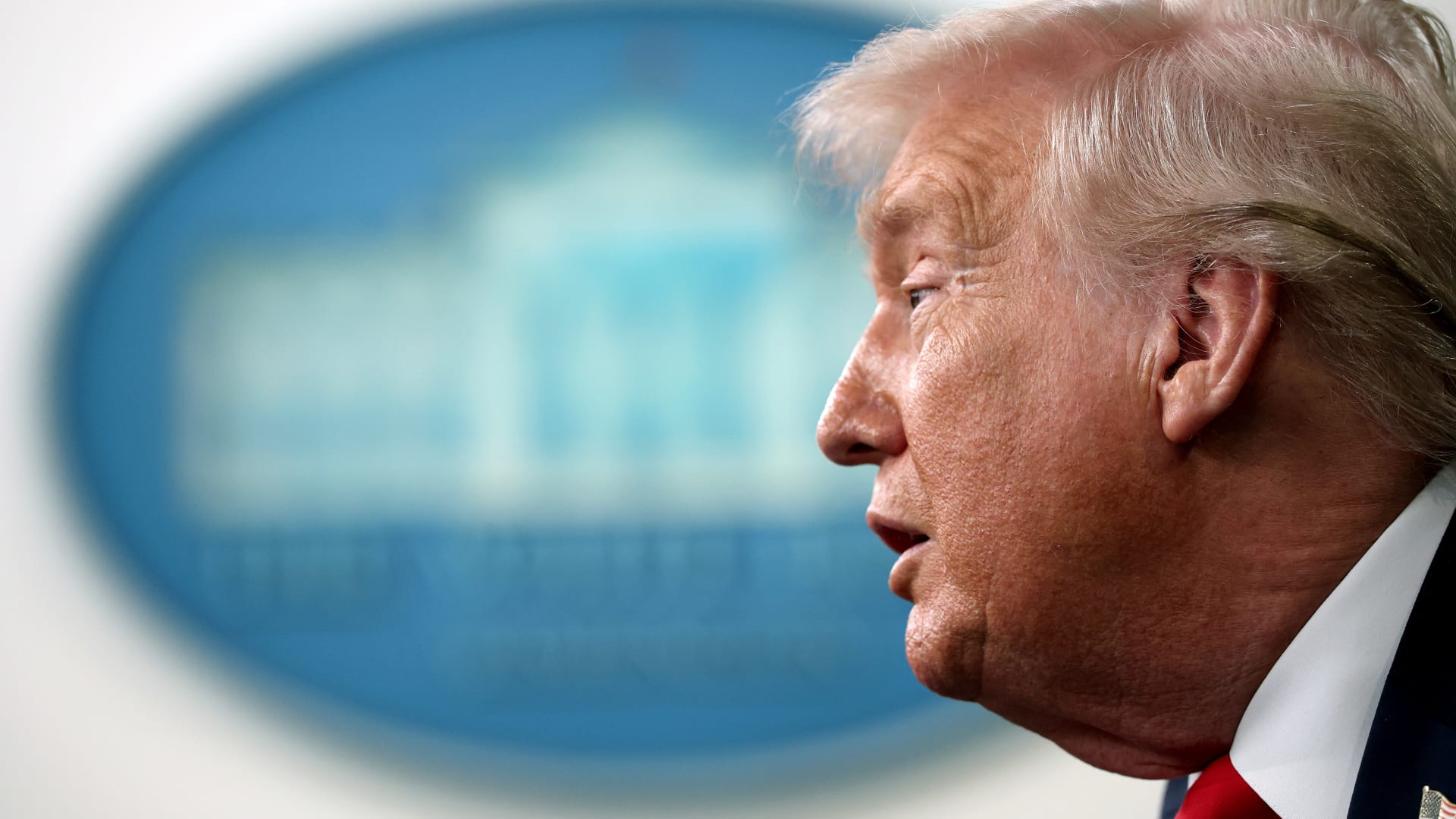 ترامب عن الخيار العسكري ضد إيران: "لا أستطيع التنبؤ بما سيحدث في المستقبل"