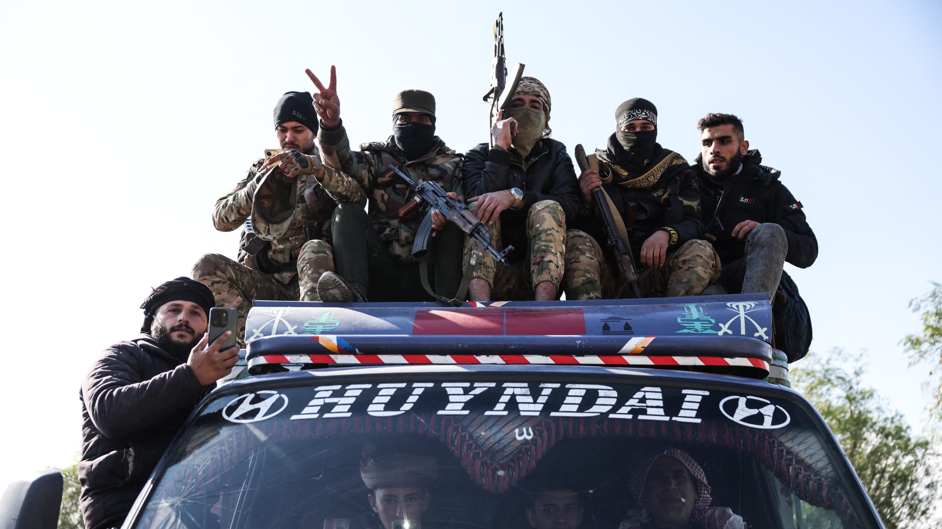 سوريا.. رد رسمي بعد دعوات التكبير بالمساجد عند تحرير مناطق شرقي البلاد