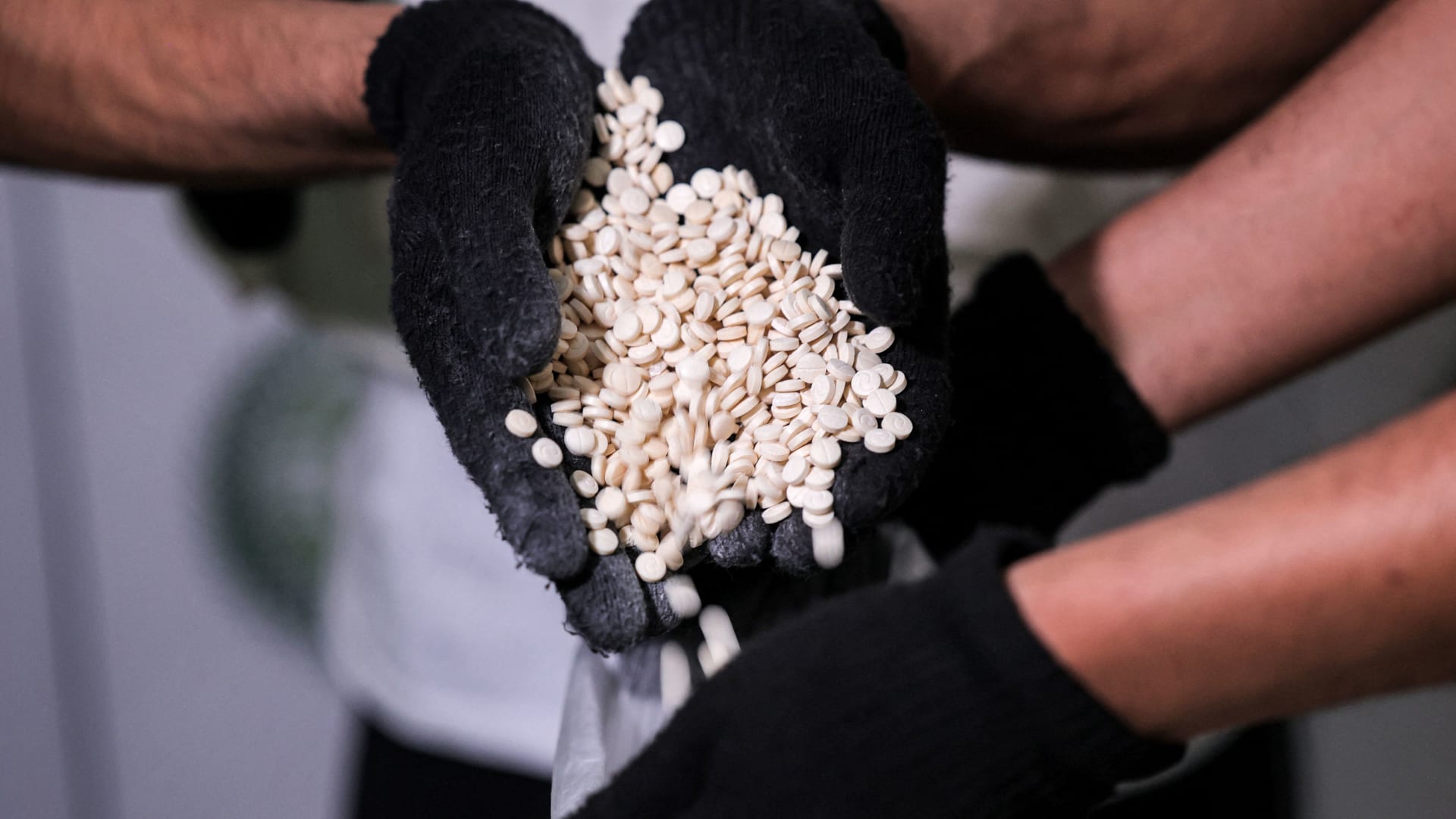 السعودية تعلن إعدام سوري ومواطن جلبا مخدرات في المنطقة الشرقية