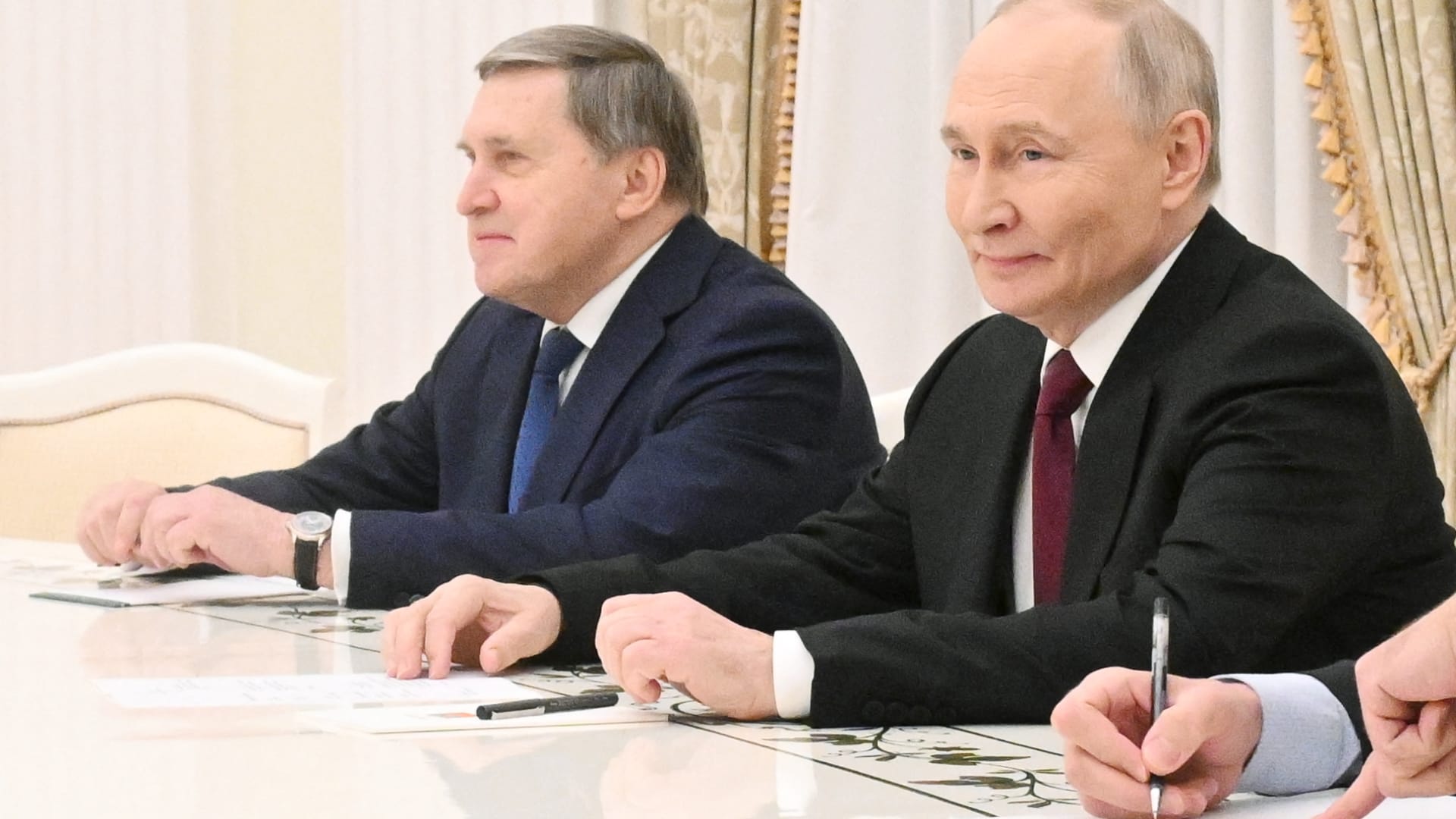 روسيا تعلق على الاجتماع مع مسؤولين من أوكرانيا وأمريكا في الإمارات