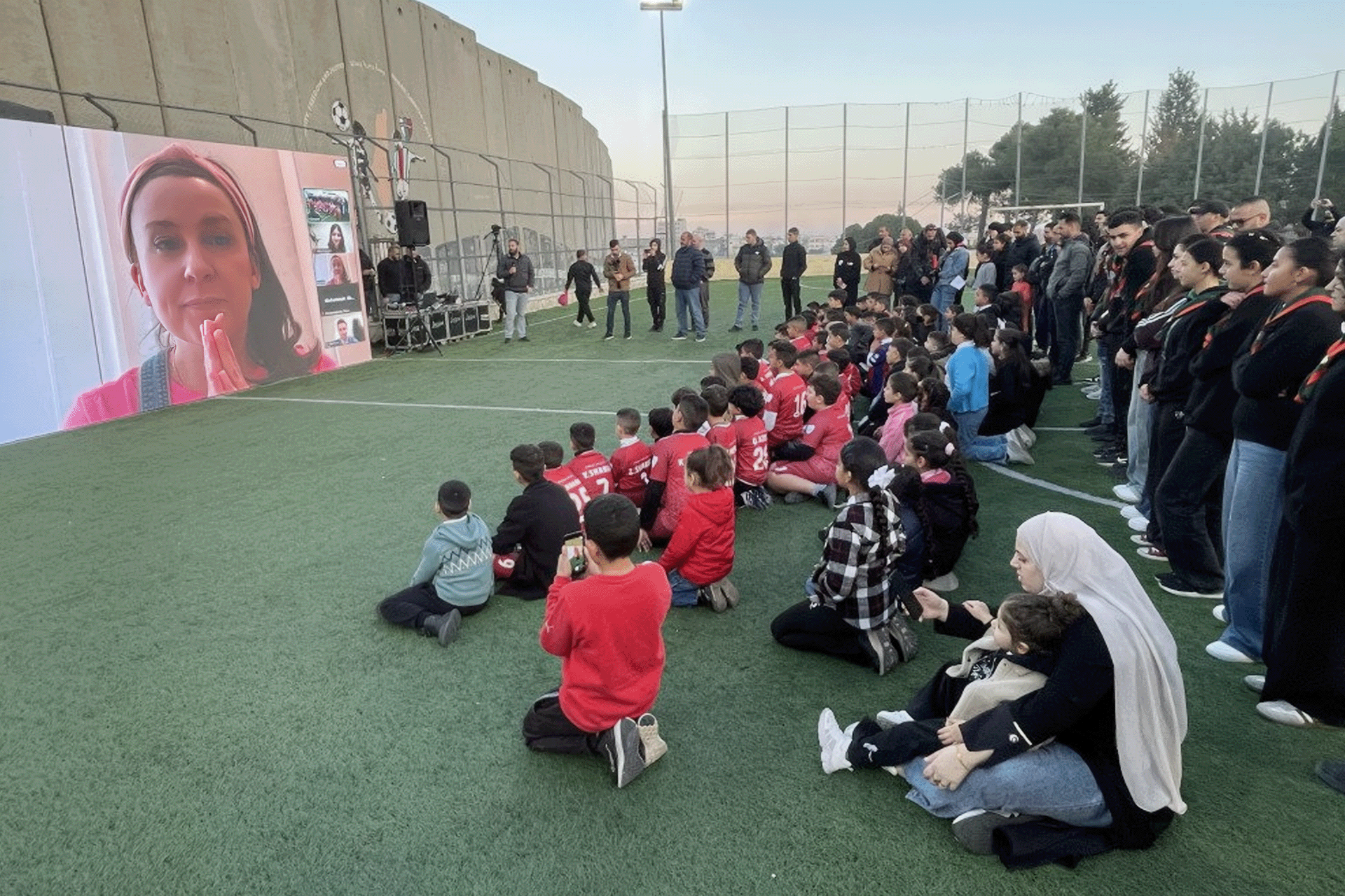 350 ألف توقيع ينقذ ملعبا فلسطينيا من الهدم