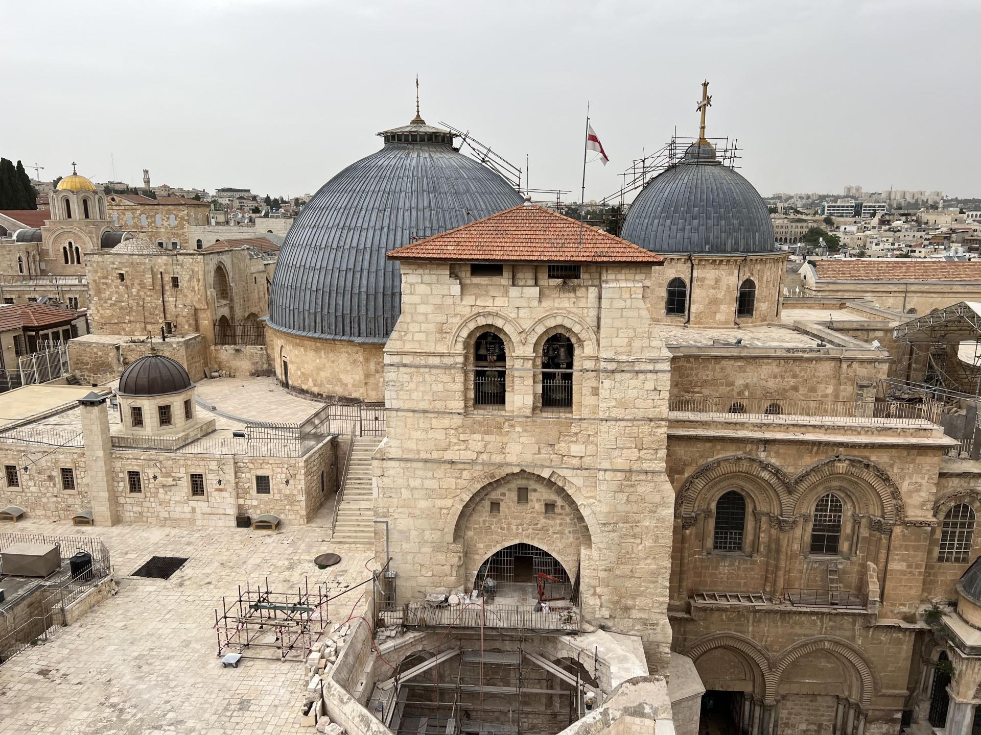 مسيحيو القدس يدفعون ثمن حفاظهم على تراثهم العربي