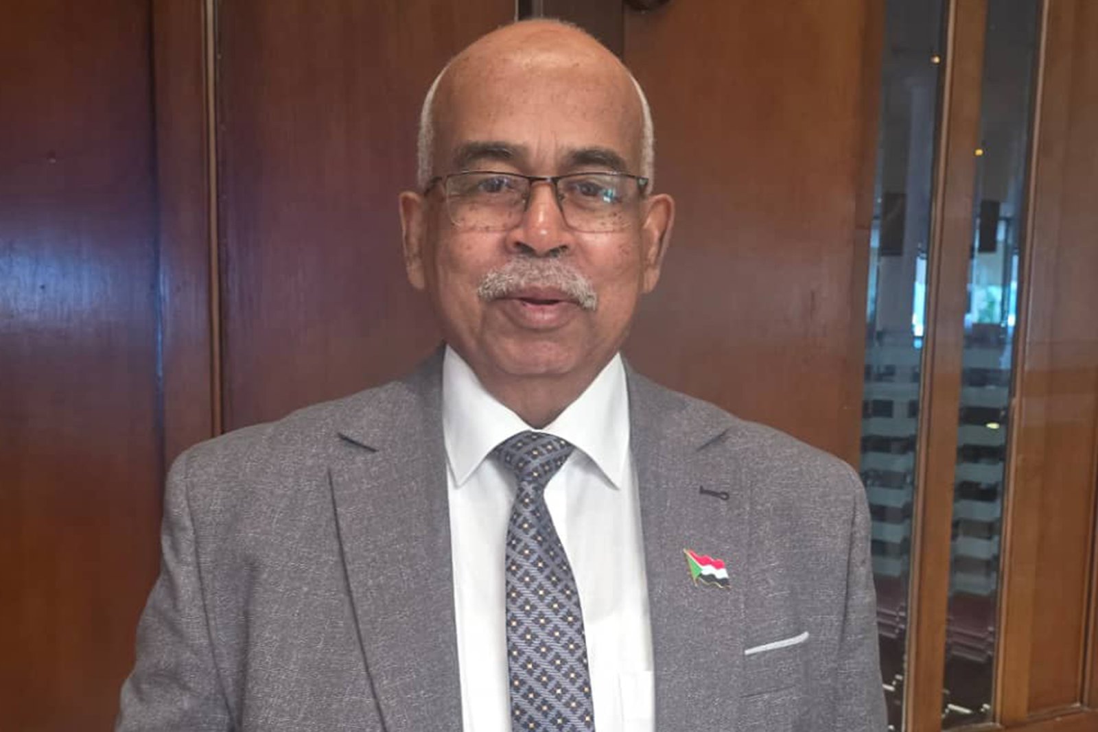 وزير الطاقة السوداني يكشف للجزيرة نت حقيقة الأوضاع في حقل هجليج النفطي 2 D8A8D984D8A7D8BAD984 1769012013