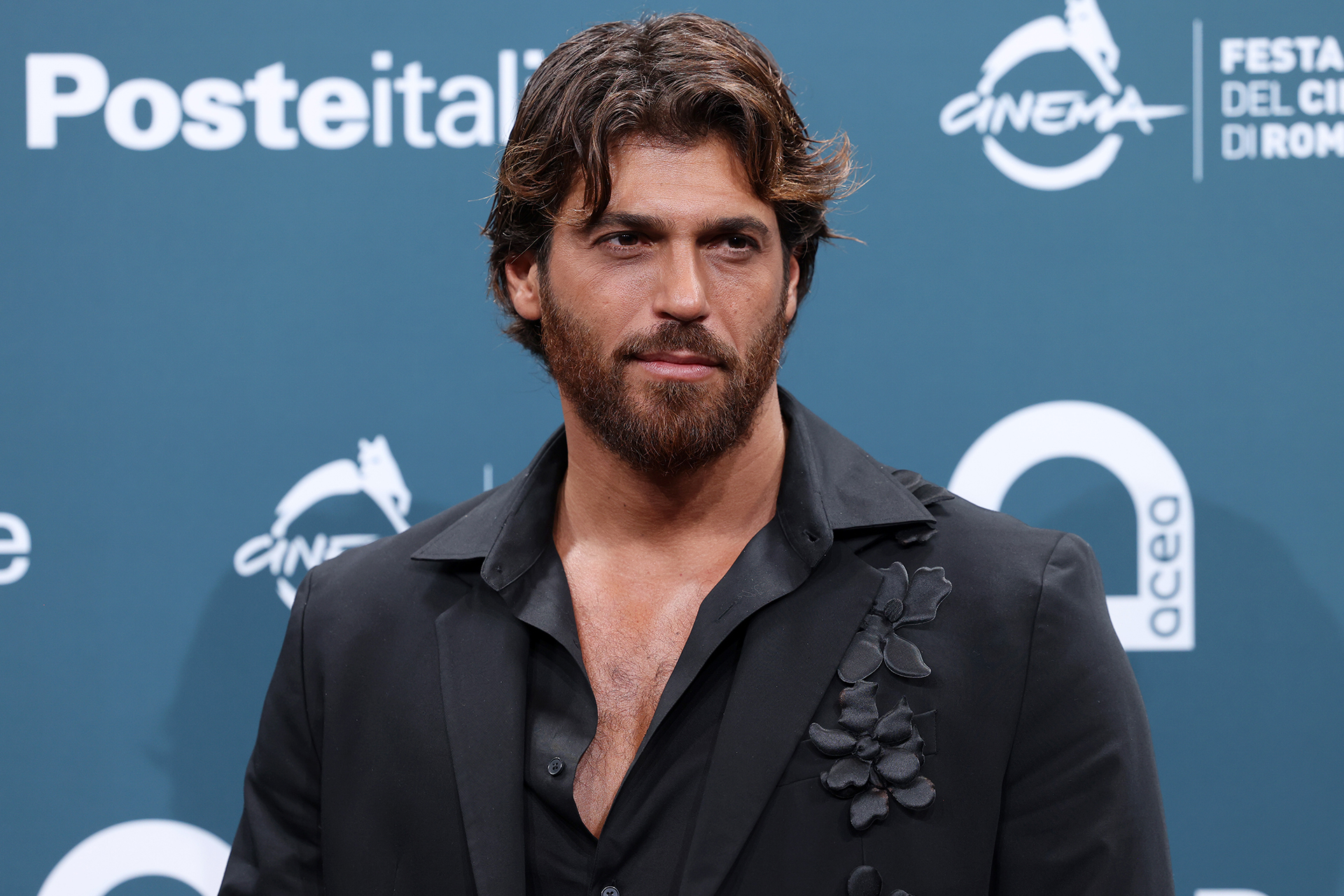 تحويل جان يامان وسيلين غورغوزيل للطب الشرعي بعد توقيفهما في قضية مخدرات