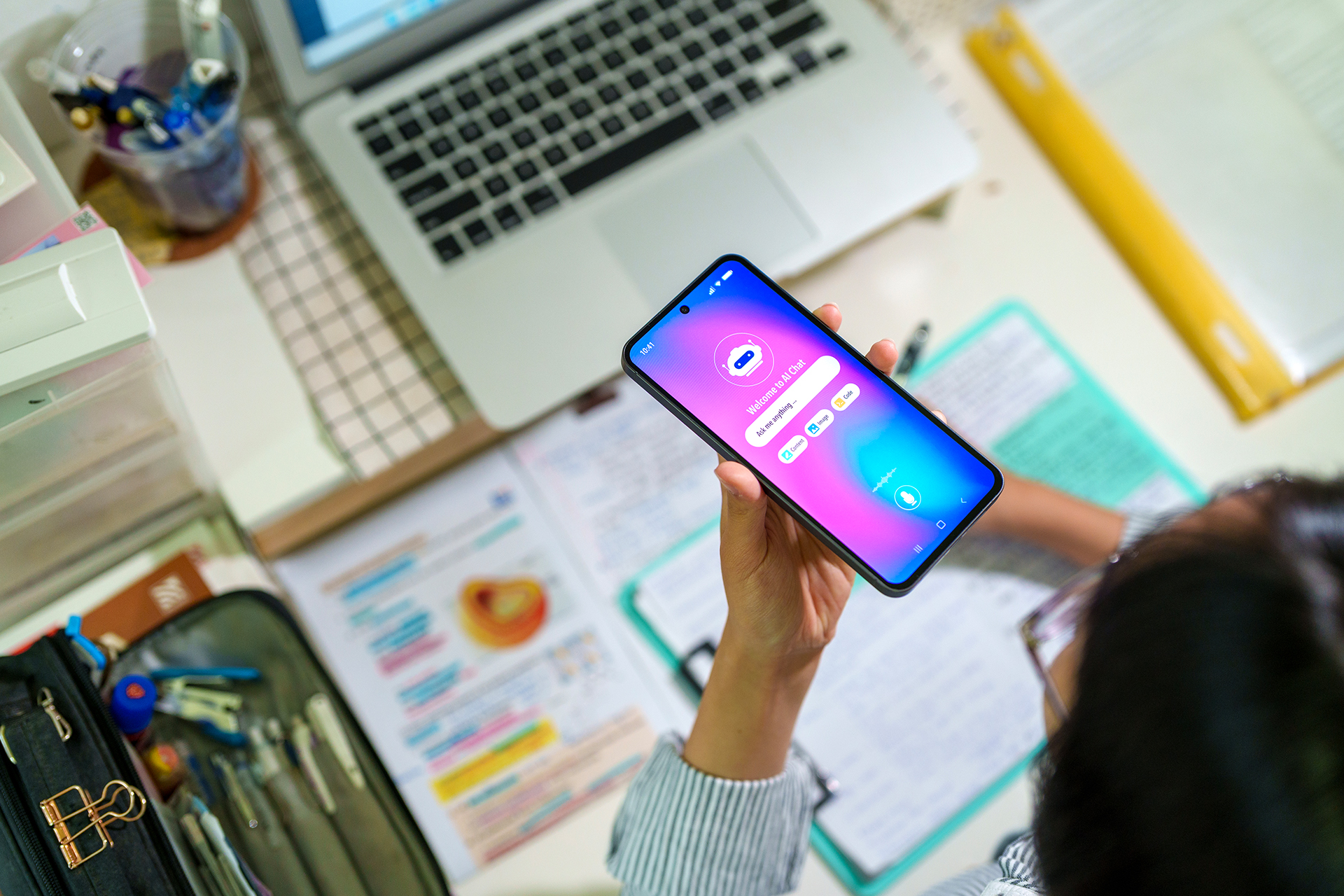 تطبيقات ذكية تساعد الطلاب في تنظيم الوقت والدراسة.. تعرف عليها