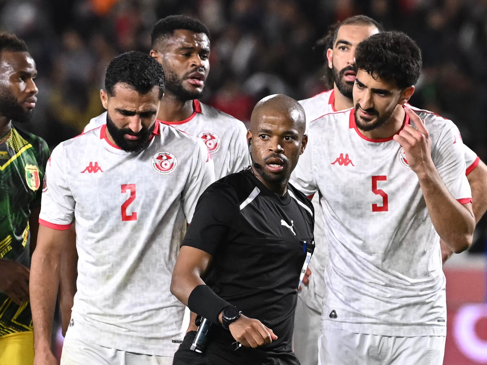 الحسرة تخيم على الإعلام في تونس عقب الخروج القاسي من كأس أفريقيا