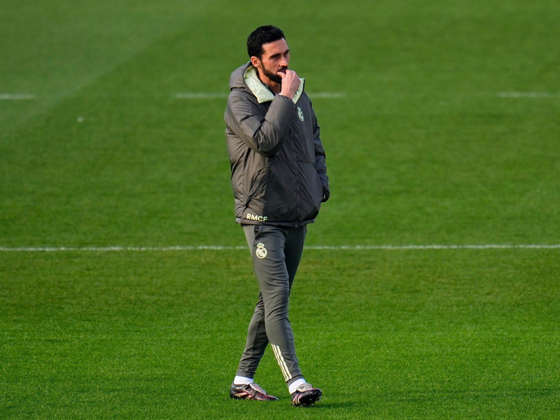 أربيلوا ليس مدربا مؤقتا لريال مدريد.. الصحافة الإسبانية تكشف الأسرار