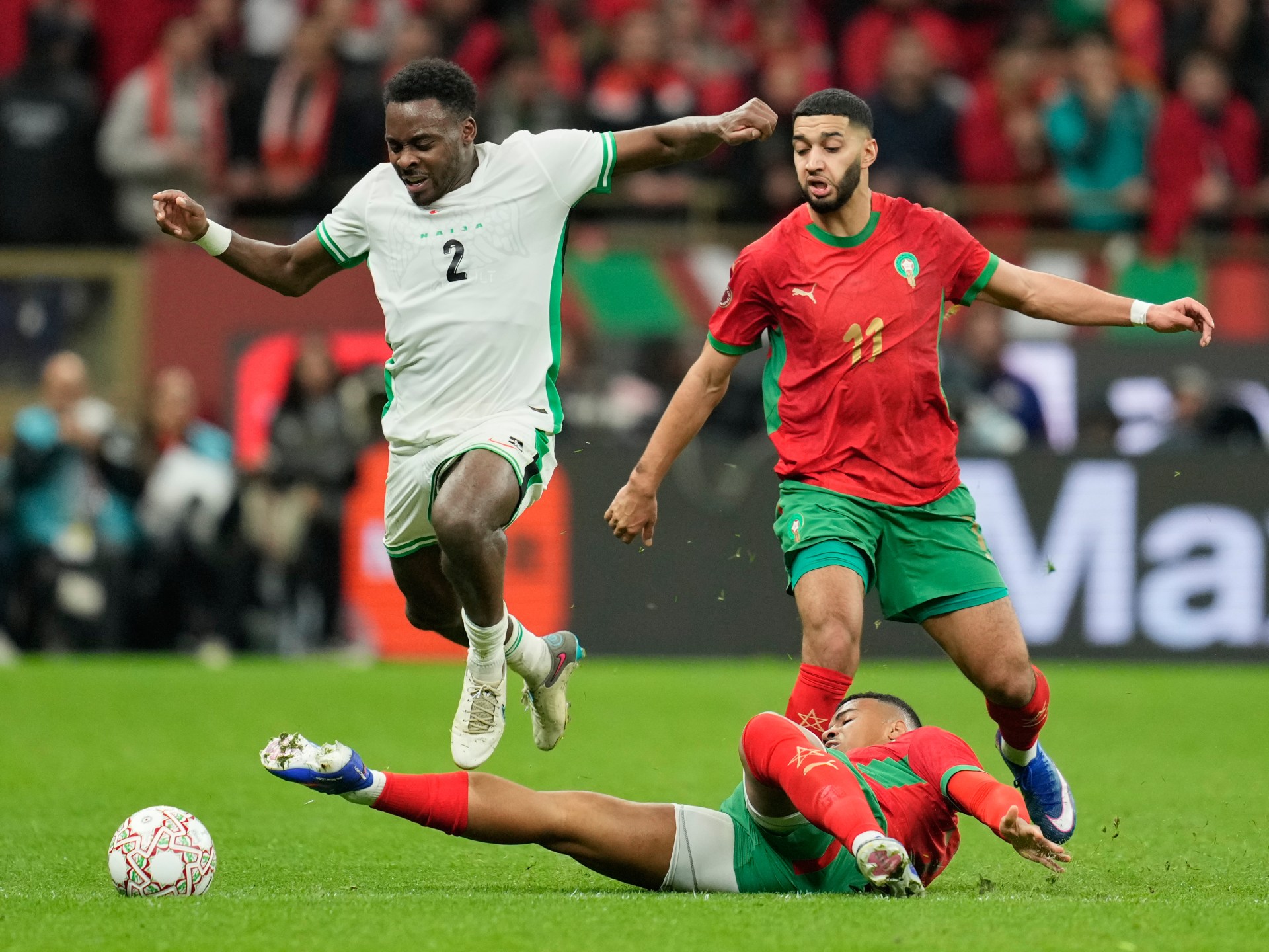 إصابة خطيرة لمهاجم المغرب أمام السنغال تهدد مشاركته في كأس العالم