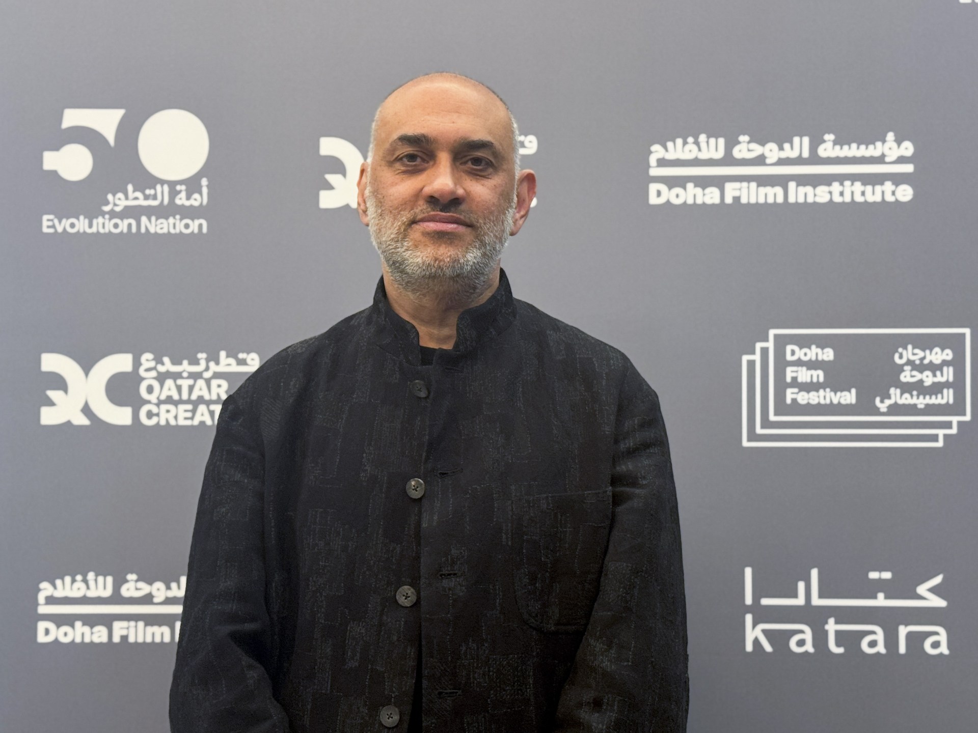 وثائقي "مع حسن في غزة".. صور من 2001 تفسر مأساة 2026 دون كلمات