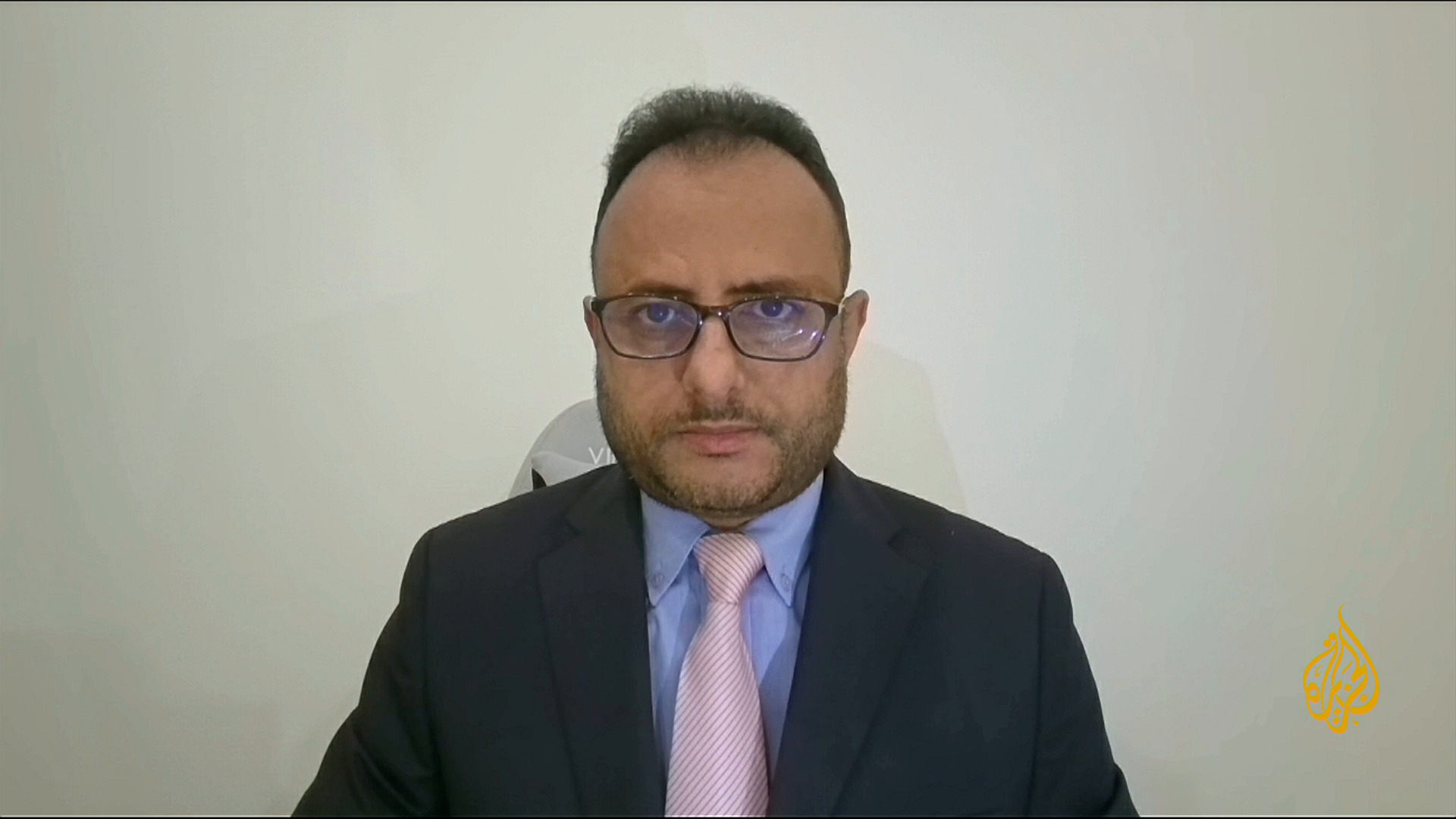مستشار الرئاسة اليمنية: اللجنة العسكرية ستواجه أي تمرد من الحوثيين