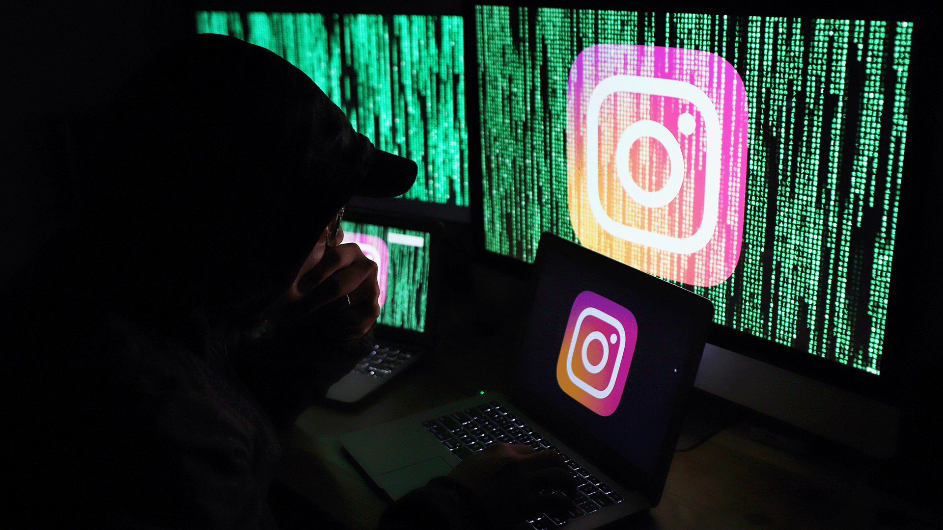 تجارب مريرة يرويها مستخدمون بعد تسريب بيانات إنستغرام