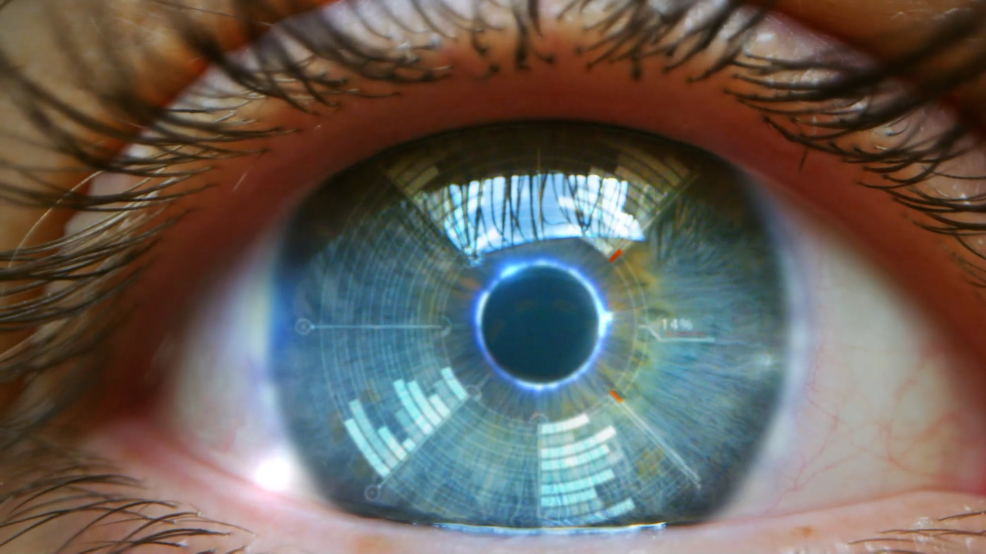 آبل تستعد لإطلاق أول آيفون قابل للطي في 2026